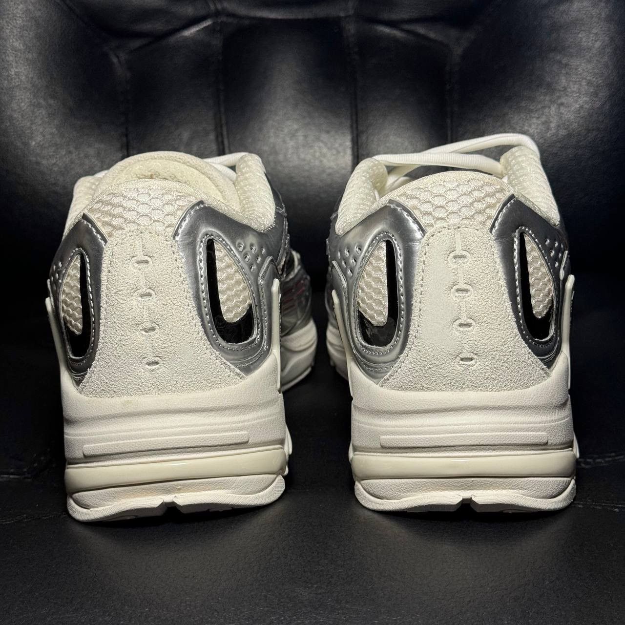 Raf Simons Raf Simons UltraSceptre White Alyssum / Grey Violet Size US 8 / EU 41 - 2 Thumbnail