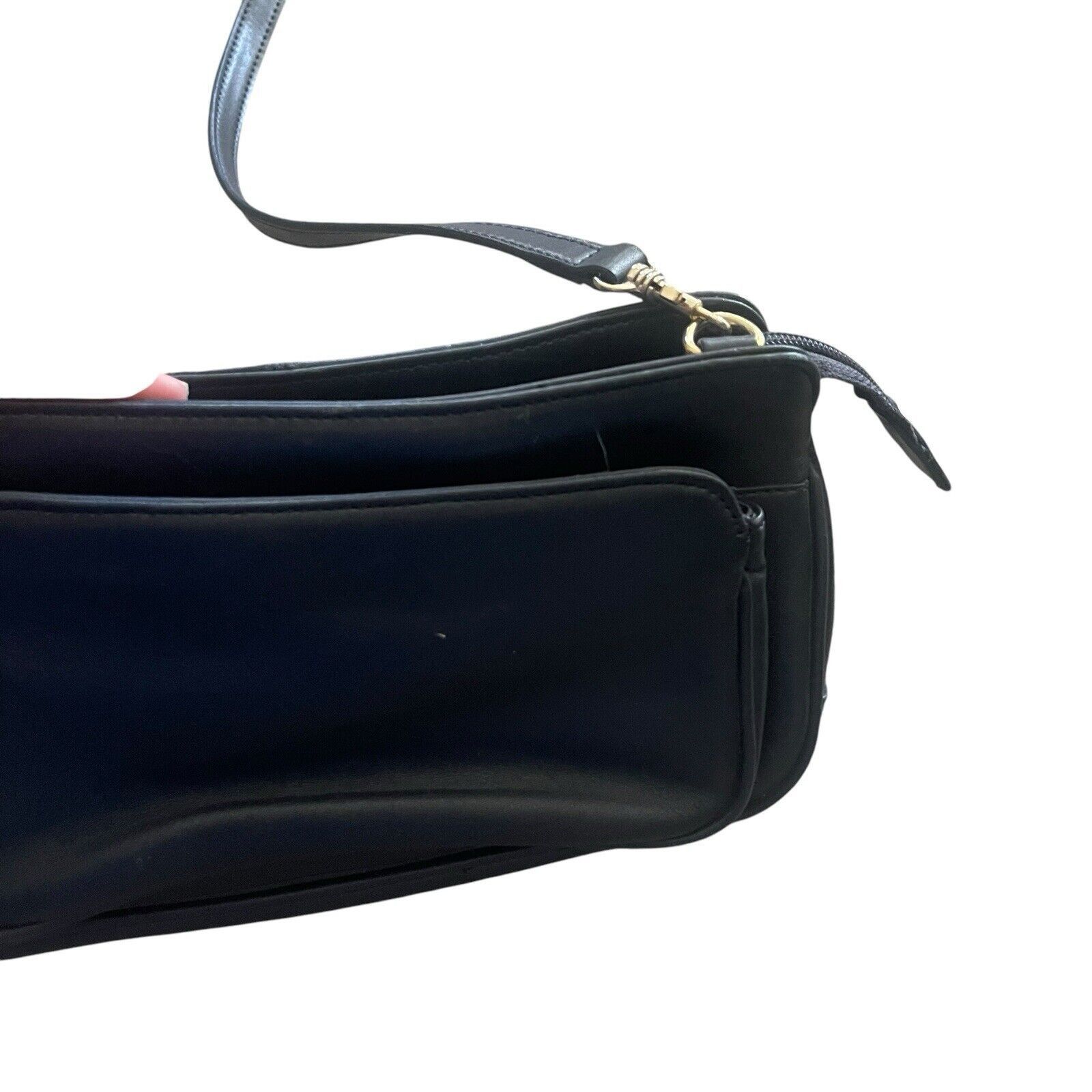 Other Giani Bernini Black Leather Small Crossbody Shoulder Purse Size ONE SIZE - 8 Thumbnail