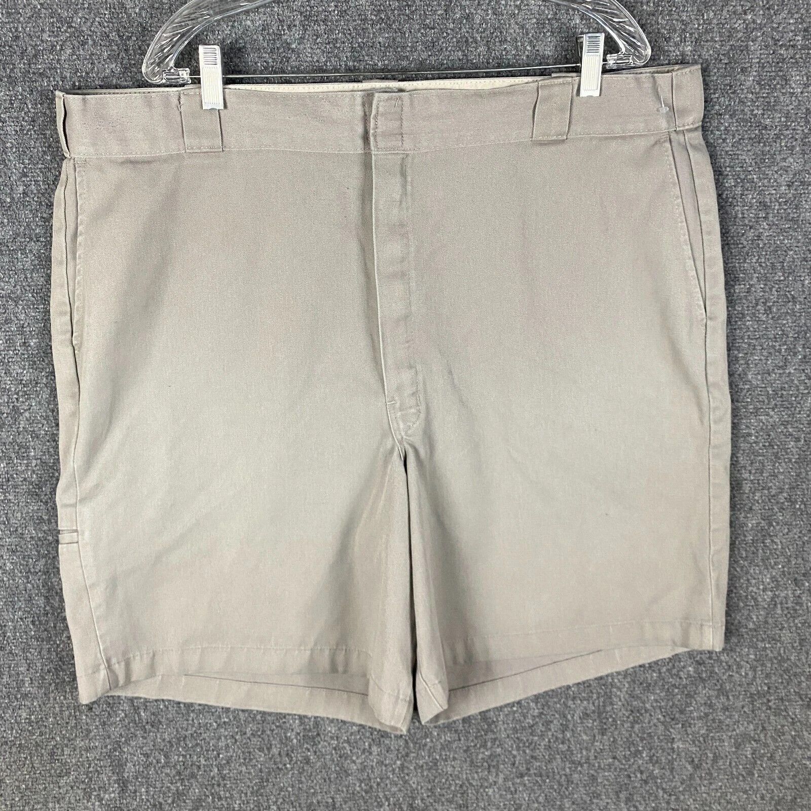 Dickies Dickies Utility Shorts Men's 44 Polyester Blend Loose Fit Size US 44 / EU 60 - 1 Thumbnail