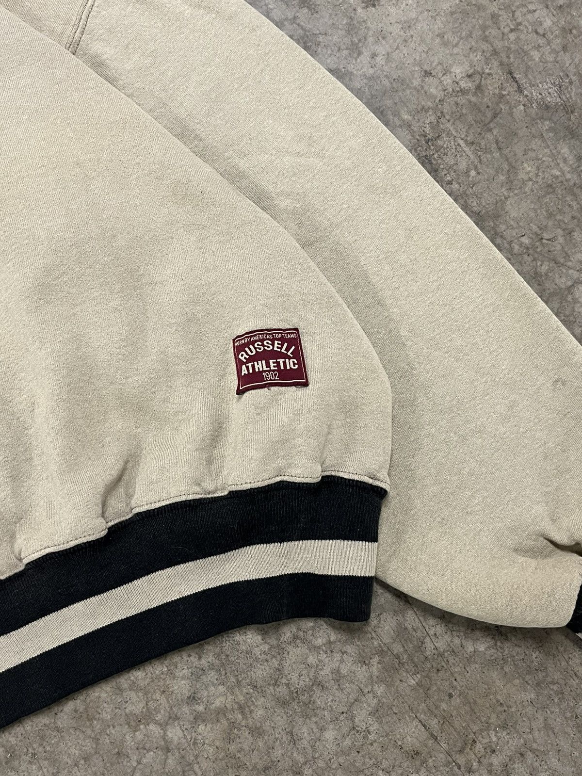 Russell Athletic × Vintage Russell athletic made in USA boxy fit earth tone crewneck Size US XL / EU 56 / 4 - 4 Thumbnail