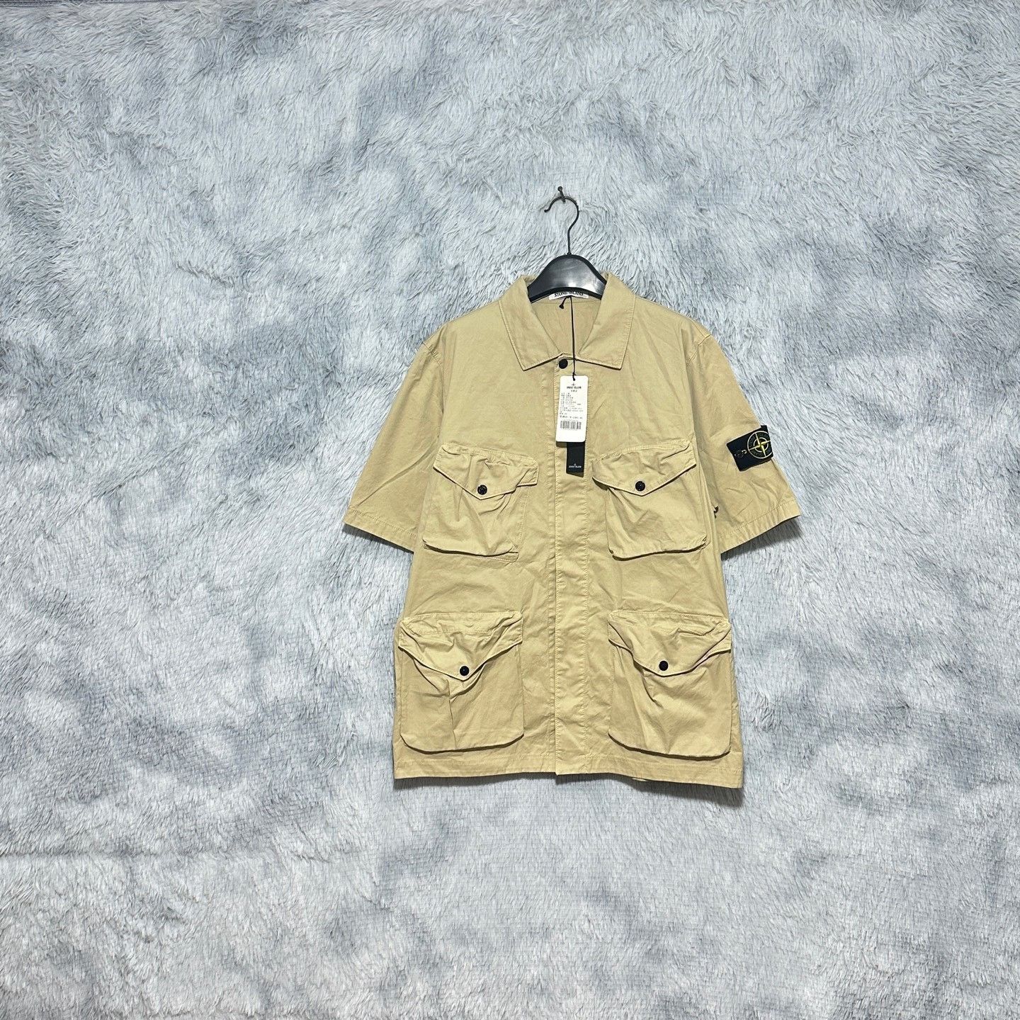 Stone Island Stone Island Utility Short-Sleeve Jacket Size US L / EU 52-54 / 3 - 1 Thumbnail
