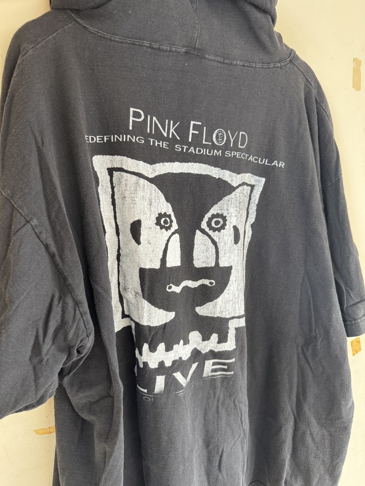 Band Tees × Pink Floyd × Vintage *SUPER RARE* VINTAGE PINK FLOYD 1994 90s HOOD TEE TOUR Size US XL / EU 56 / 4 - 4 Thumbnail