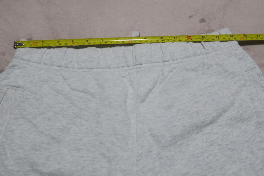 Carhartt Men's Pocket Sweat Shorts Size S Size US 30 / EU 46 - 6 Thumbnail
