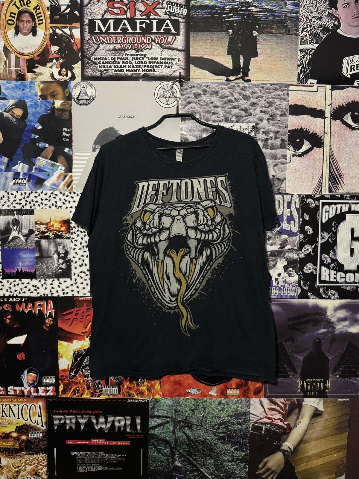 Band Tees Deftones Snake Vintage 00s T-Shirt Tee Size US L / EU 52-54 / 3 - 1 Thumbnail