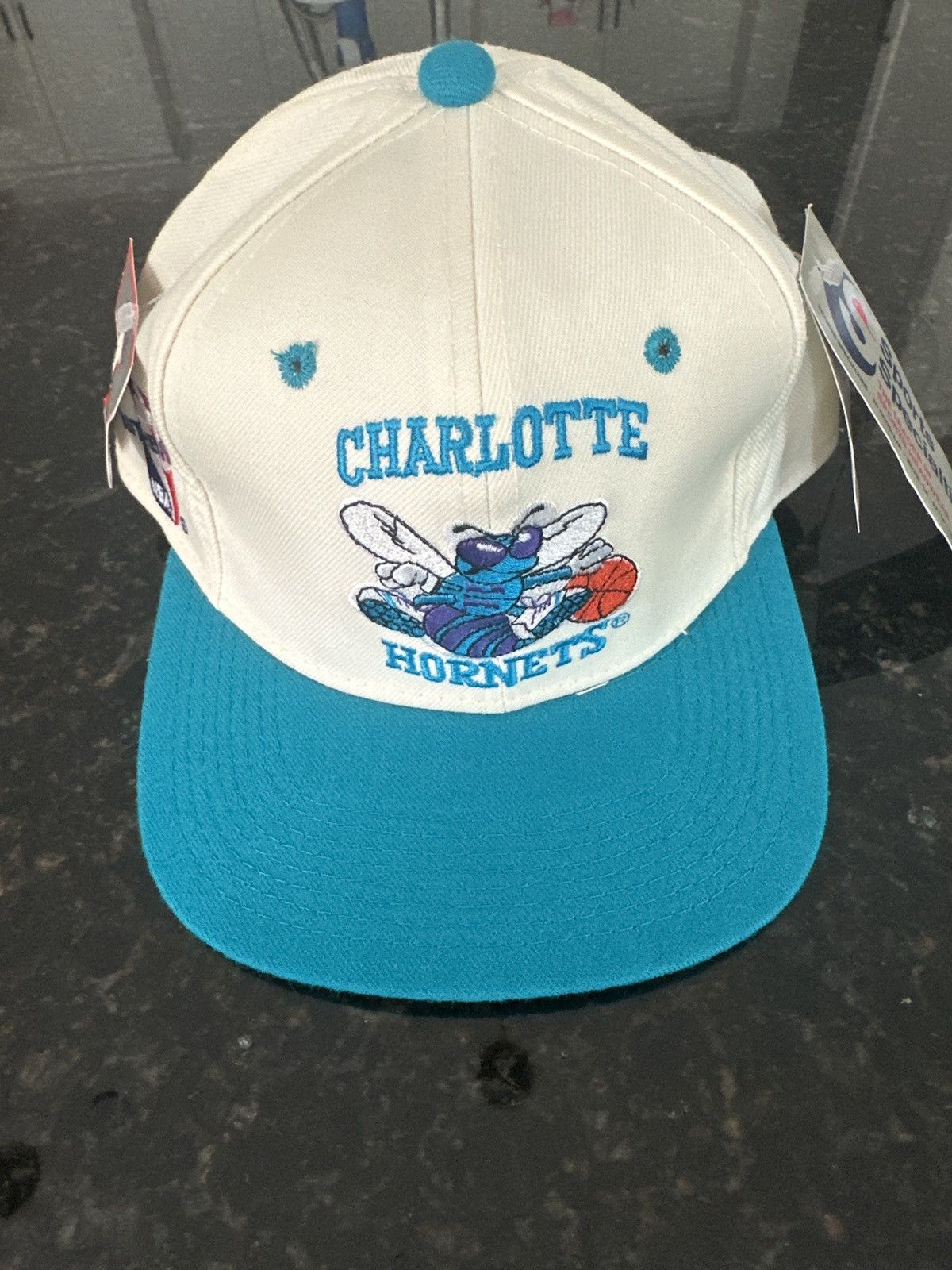Sports Specialties Charlotte Hornets sports specialties vintage NWT NBA Size ONE SIZE - 6 Thumbnail