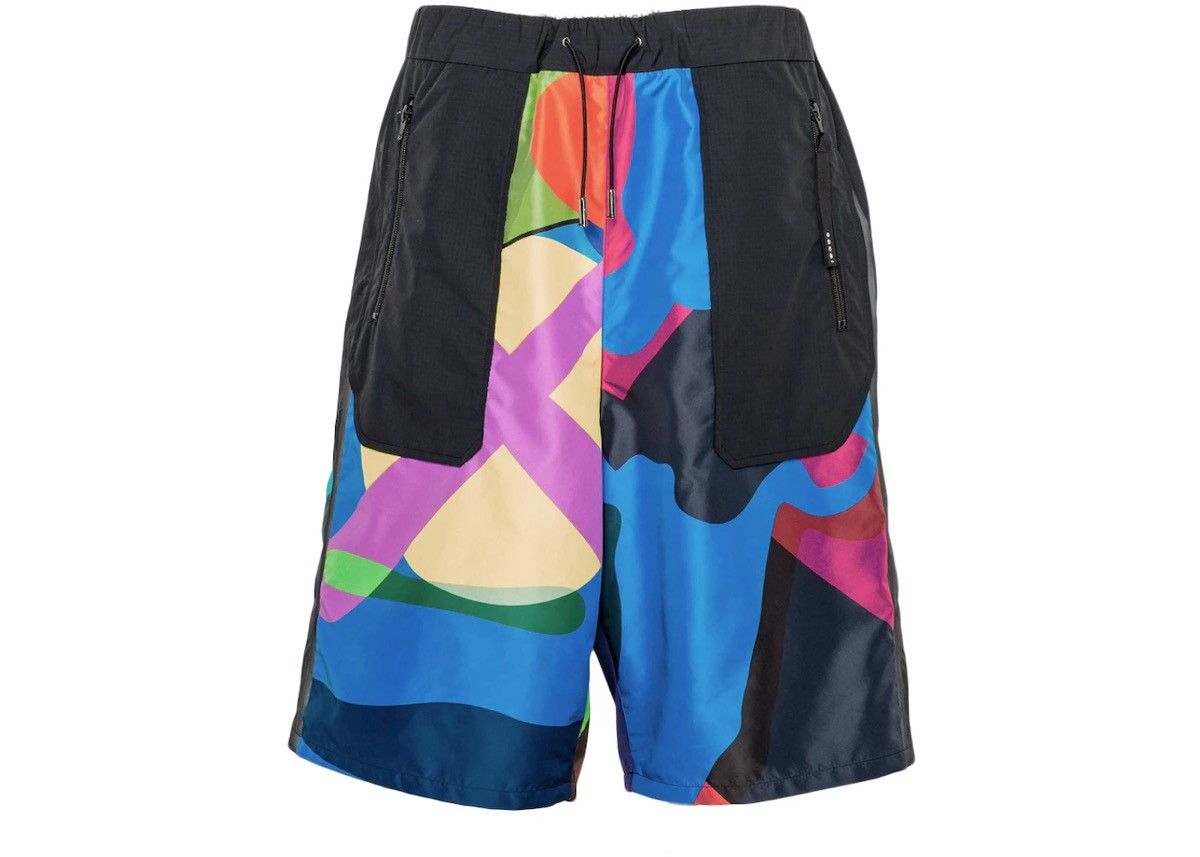 Kaws Kaws X Sacai printed drawstring shorts Size US 30 / EU 46 - 1 Thumbnail