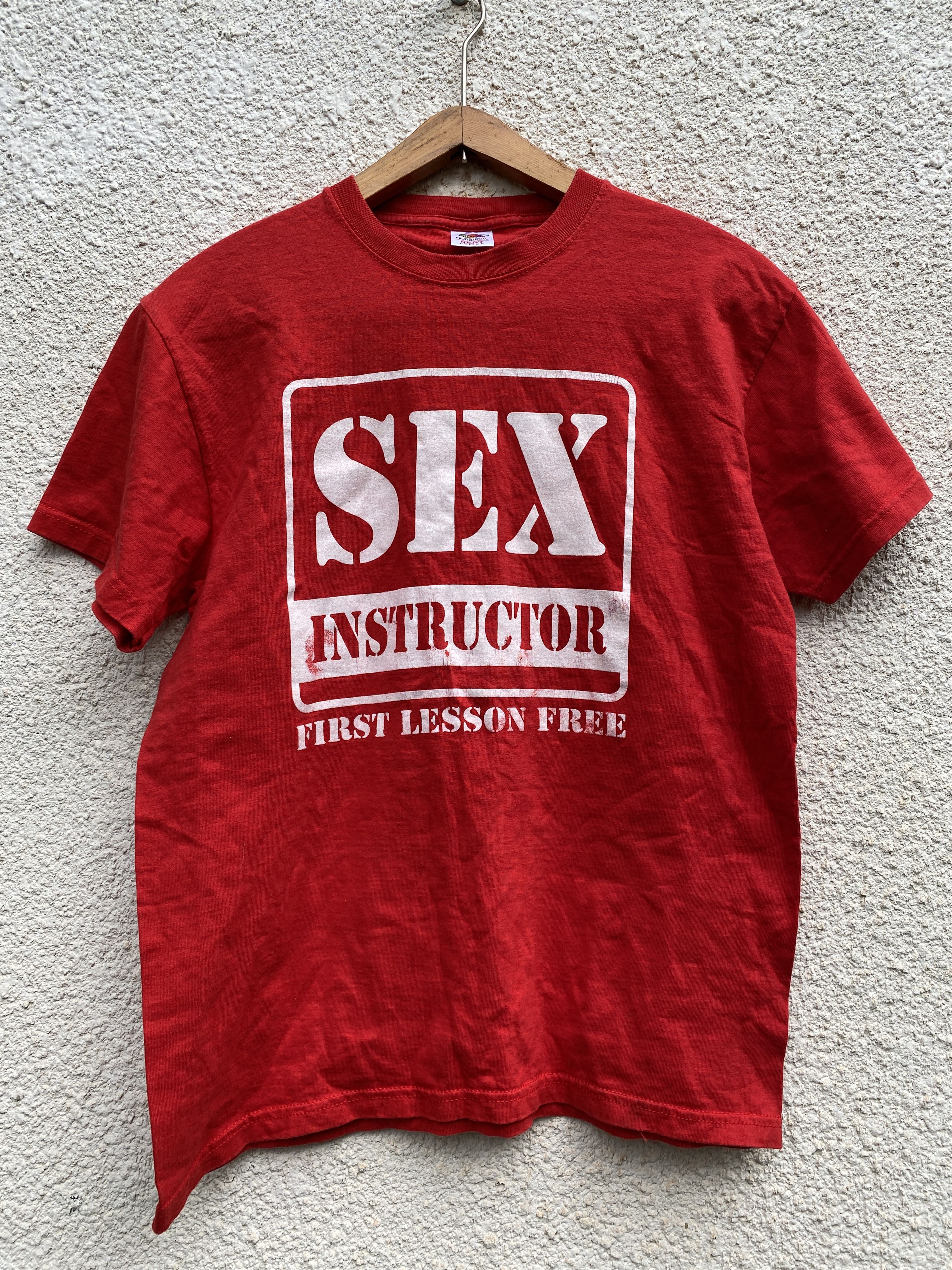 Hysteric Glamour Vintage Hysteric Glamour Style “ Sexy Porno ” Humor Tee Size US M / EU 48-50 / 2 - 2 Thumbnail