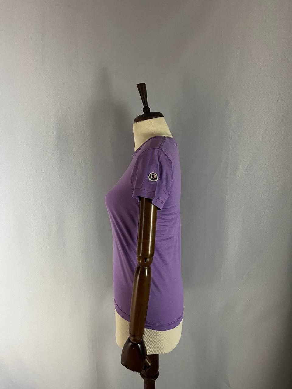 Moncler Moncler Tee T Shirt Purple Size XS / US 0-2 / IT 36-38 - 2 Thumbnail