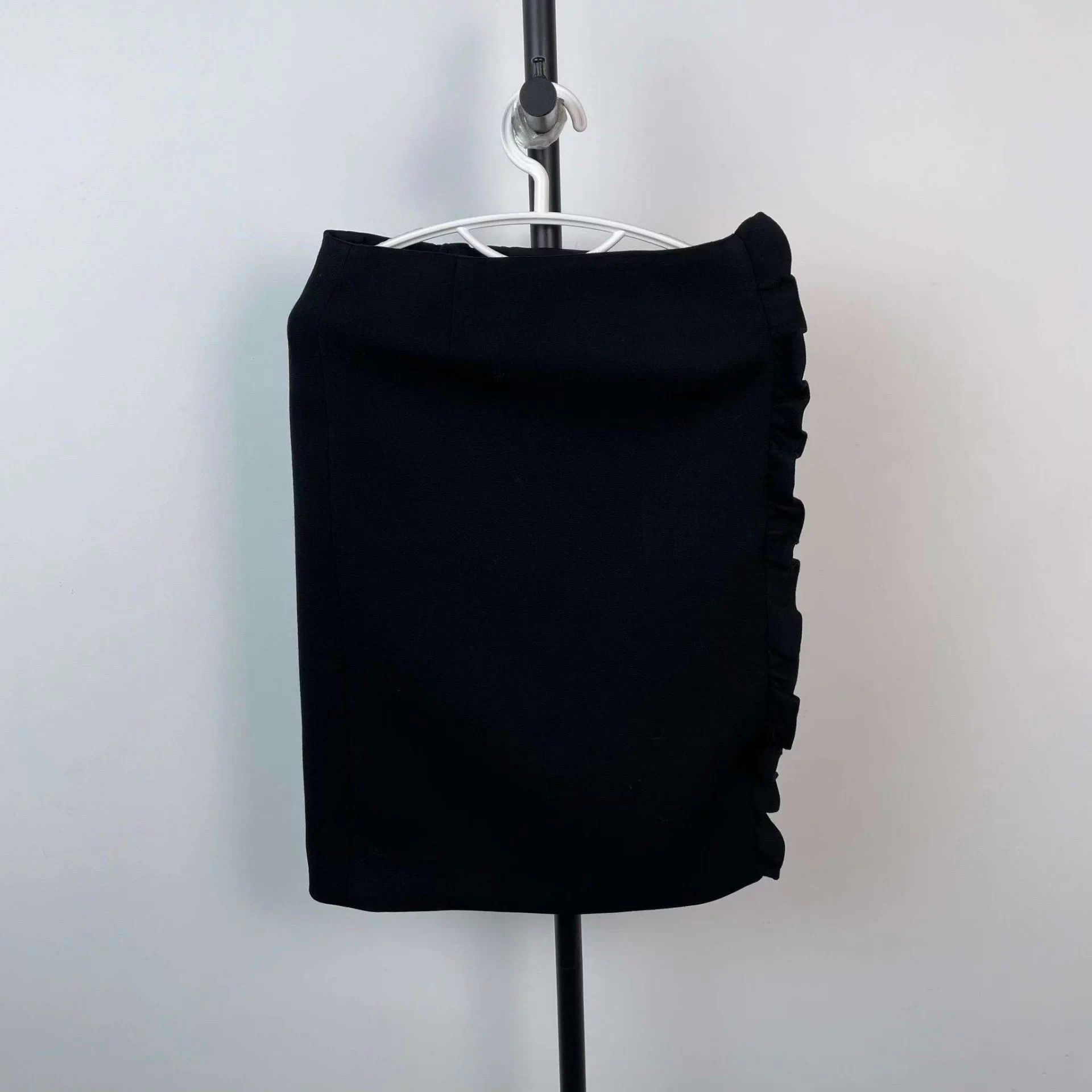 LV Satin Black Skirt 36