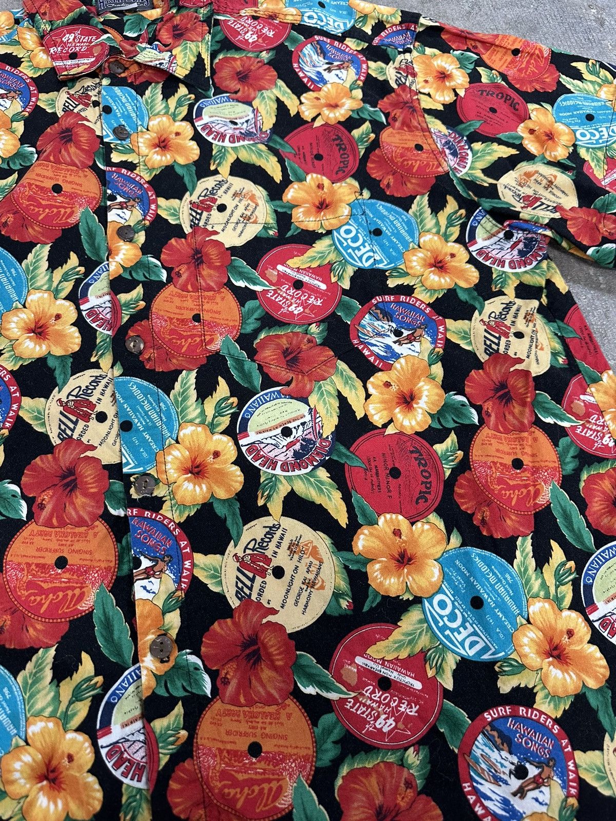 Vintage Vintage 90s High Seas All Over Print Hawaiian Button Up Size US L / EU 52-54 / 3 - 5 Thumbnail