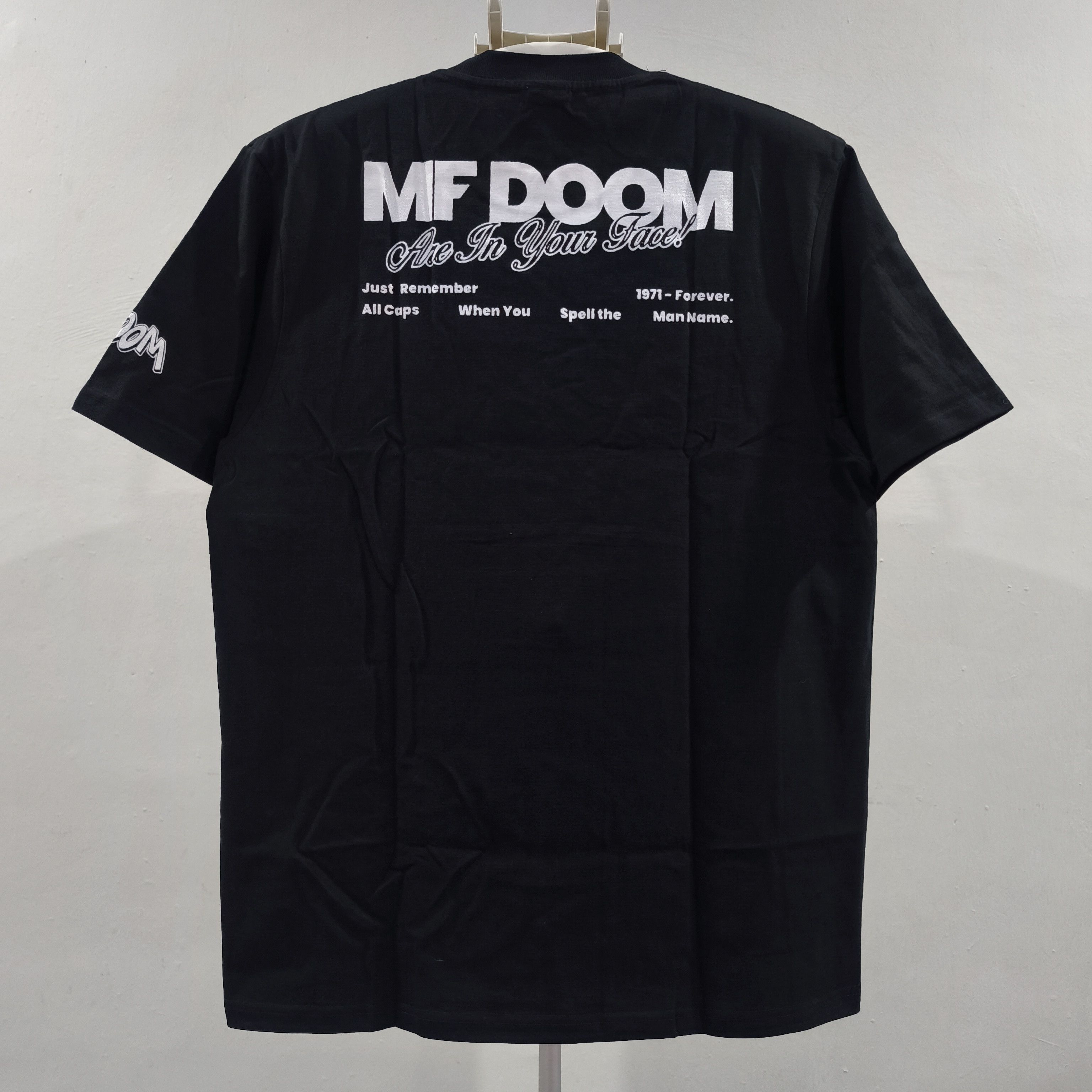 Rap Tees MF Doom Jane Doom T-shirt Size US XL / EU 56 / 4 - 8 Thumbnail
