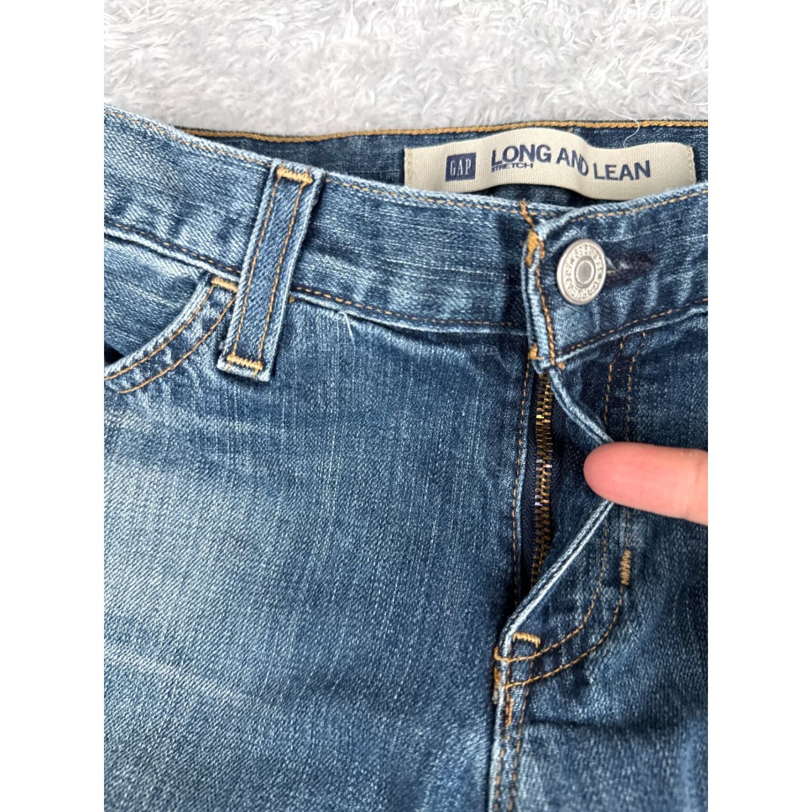 Gap VINTAGE Gap Jeans Womens Blue Bootcut Long And Lean 27x32 Jeans Distressed 100% Cotton Relaxed Regular US Made 2 XS? Size 26" / US 2 / IT 38 - 5 Thumbnail