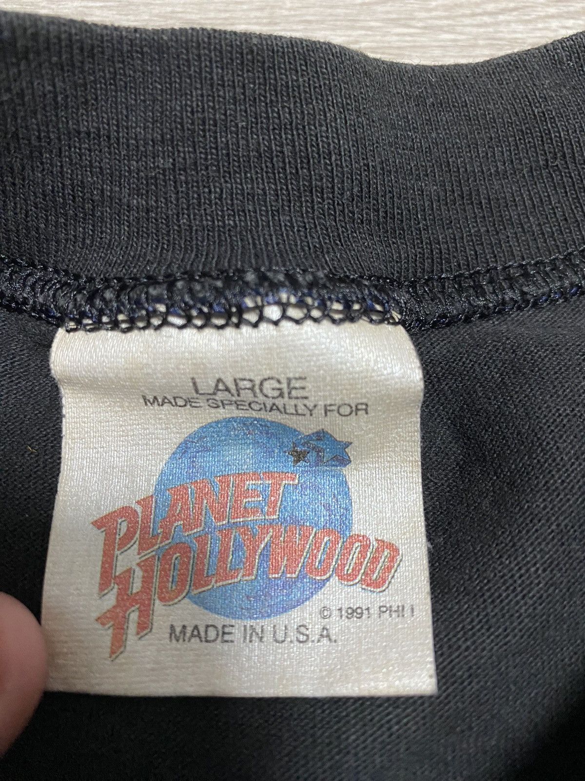 Planet Hollywood Vintage Planet Hollywood Nassau 1991 year sz L Size US L / EU 52-54 / 3 - 8 Thumbnail
