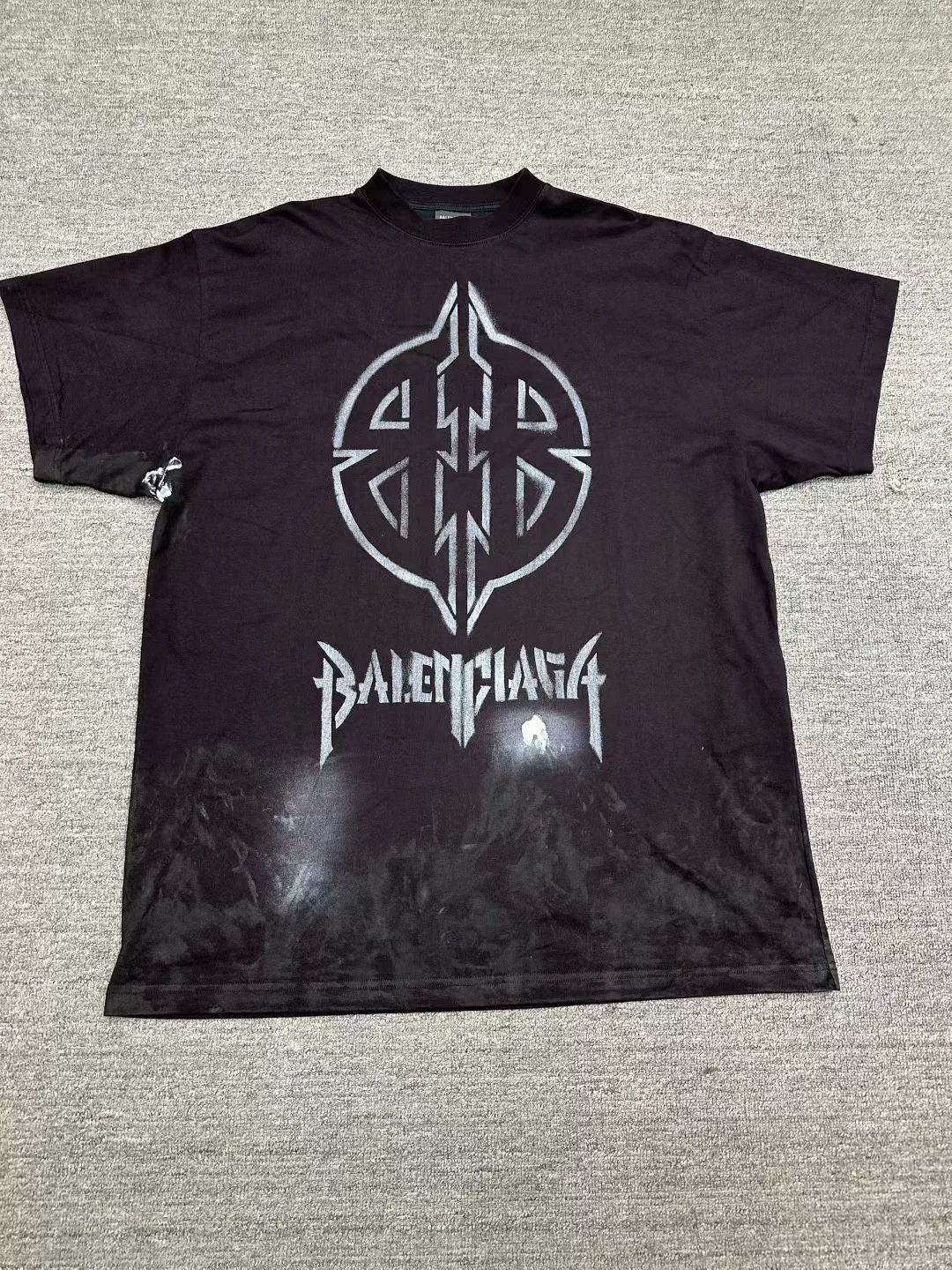 Balenciaga Balenciaga Bitcoin Distressed Short-Sleeve Size US M / EU 48-50 / 2 - 1 Thumbnail