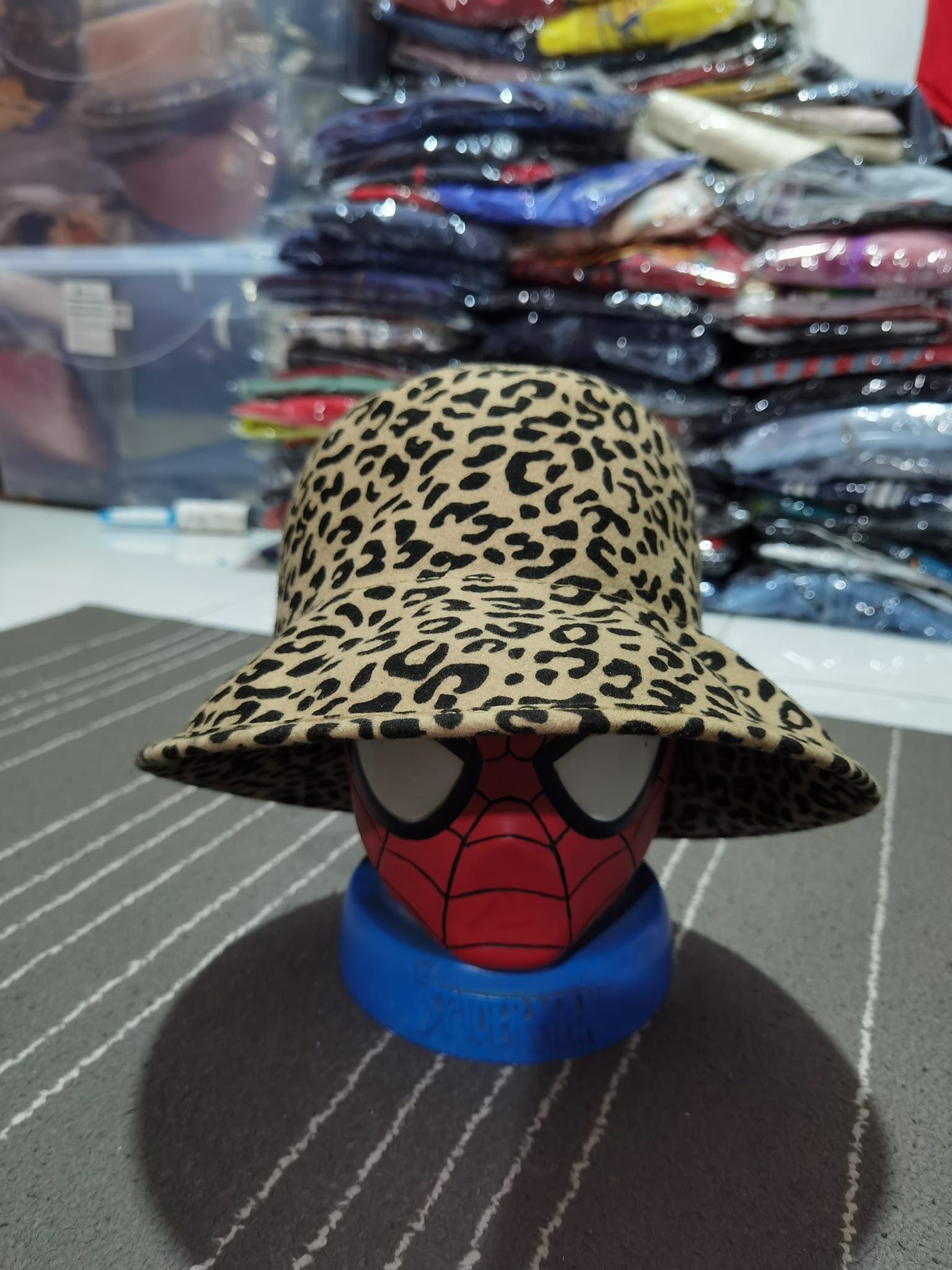 Other Santa marea leopard Italy bucket hat unisex 57cm Size ONE SIZE - 1 Thumbnail