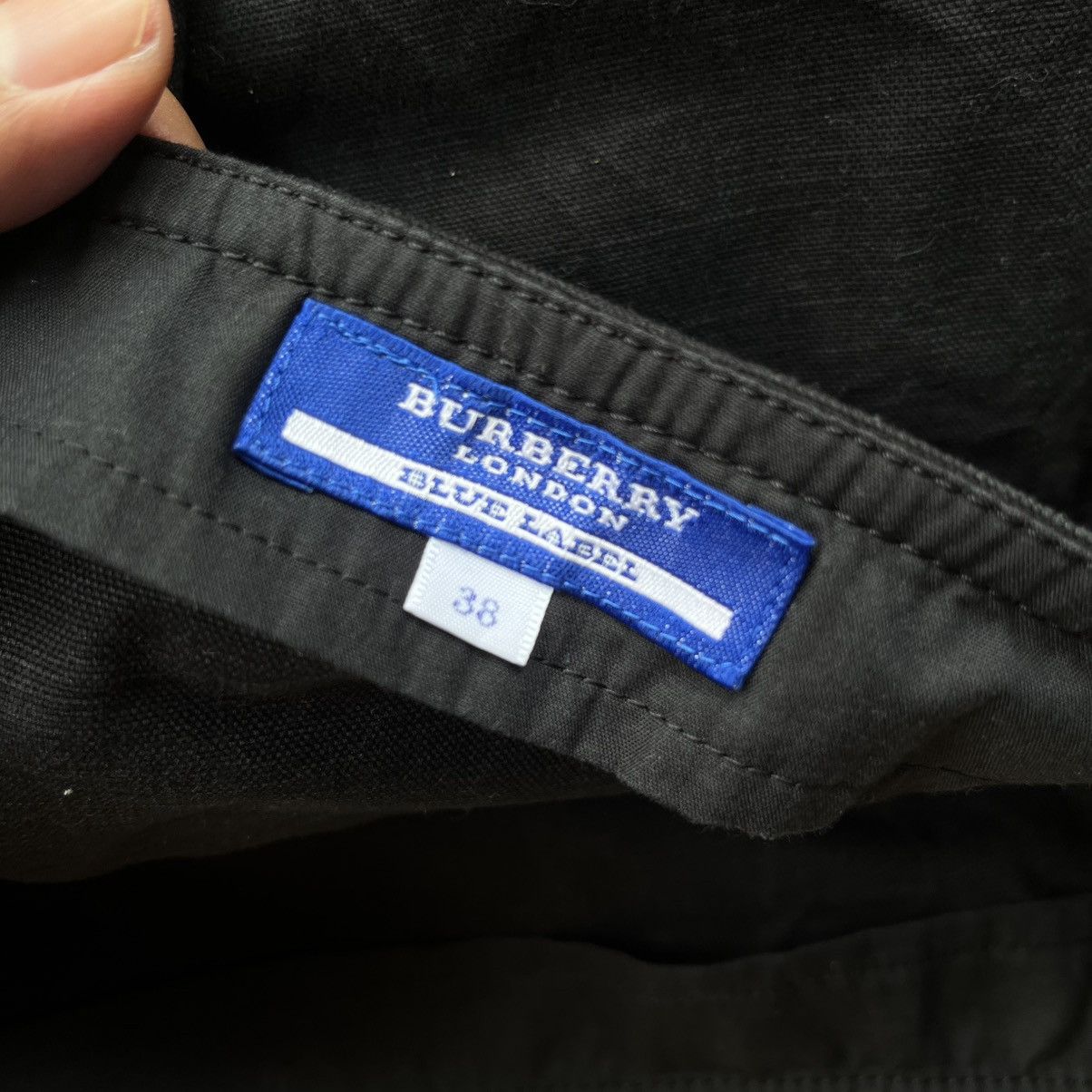 Burberry Black mini skirt Size 26" / US 2 / IT 38 - 7 Thumbnail