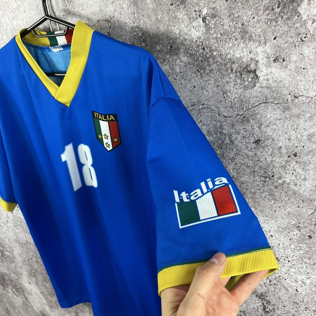 Vintage Vintage Retro Italia National Team Jersey #18 Cassano Sz XL Size US XL / EU 56 / 4 - 5 Thumbnail