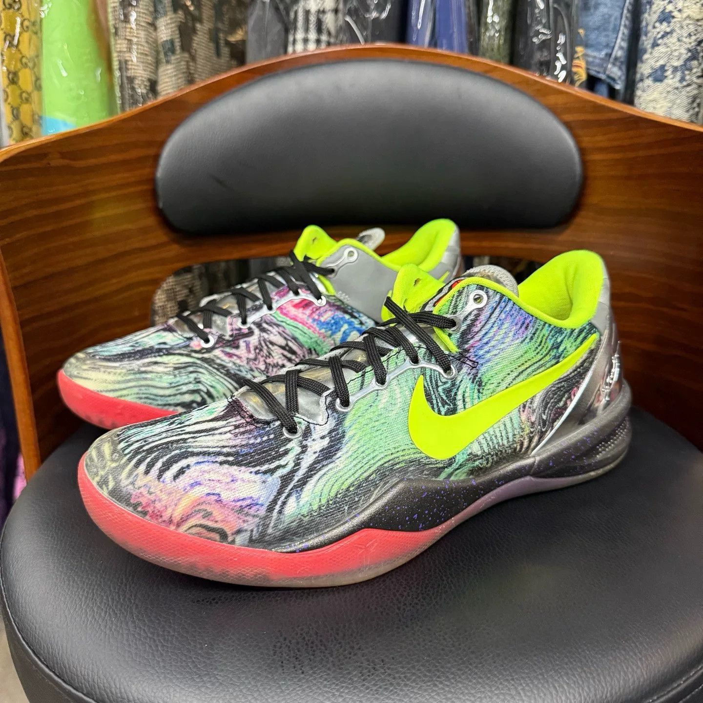 Nike Nike KOBE8 Lowtop Sneakers 42 Men Size US 9 / EU 42 - 1 Thumbnail