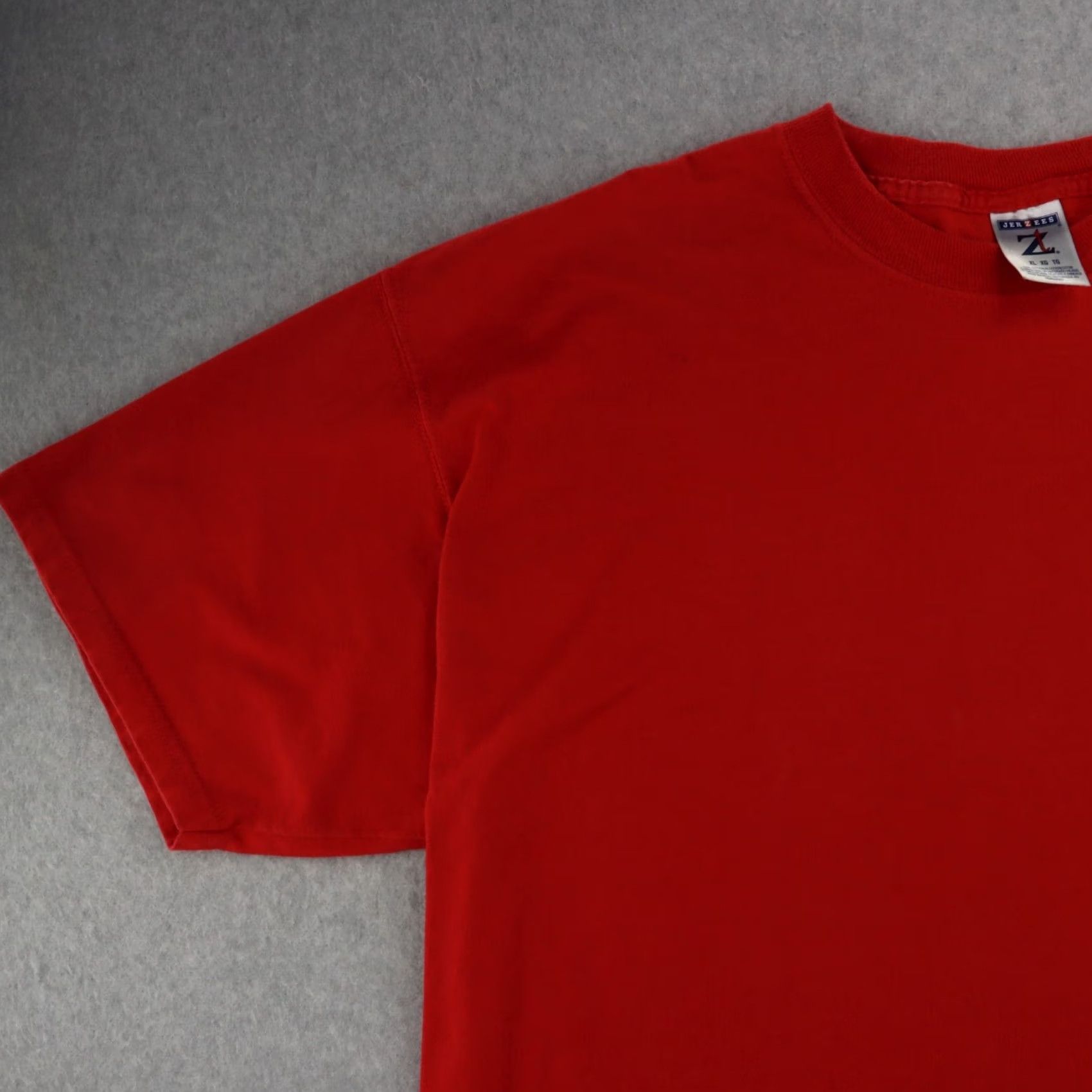 Jerzees VINTAGE Jerzees TShirt MENS XL Red Cars 80s 90s Tesla Lotus Electric Car Shirt Mens XL Red Cars Size US XL / EU 56 / 4 - 5 Thumbnail