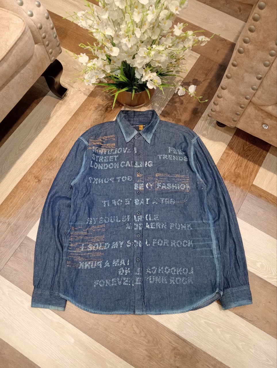 Japanese Brand JAPANESE NYLAUS JEANS LONDON CALLING BLUE DENIM SHIRT Size US L / EU 52-54 / 3 - 2 Thumbnail