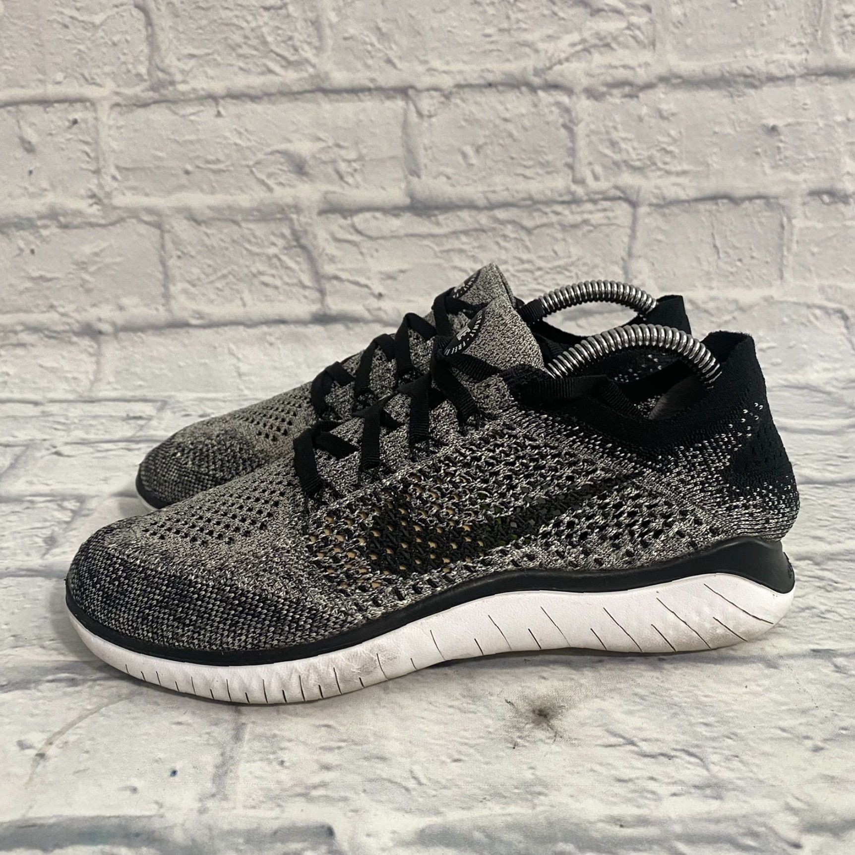 Nike Nike Free RN Flyknit 2018 Oreo Sneaker Size US 6 / IT 36 - 6 Thumbnail