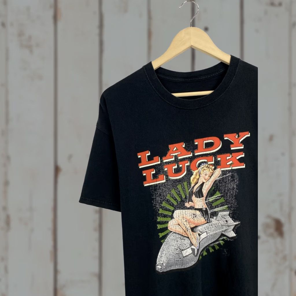 Gildan VINTAGE 90s Lady Luck single stitch T-Shirt XL Black Mens Shirt Size US XL / EU 56 / 4 - 1 Thumbnail