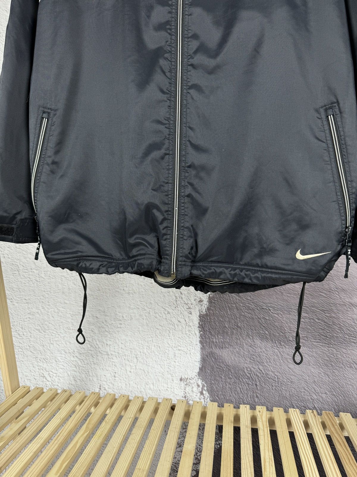 Nike × Vintage Nike vintage 90s black striped swoosh nylon fleece jacket Size US L / EU 52-54 / 3 - 8 Thumbnail