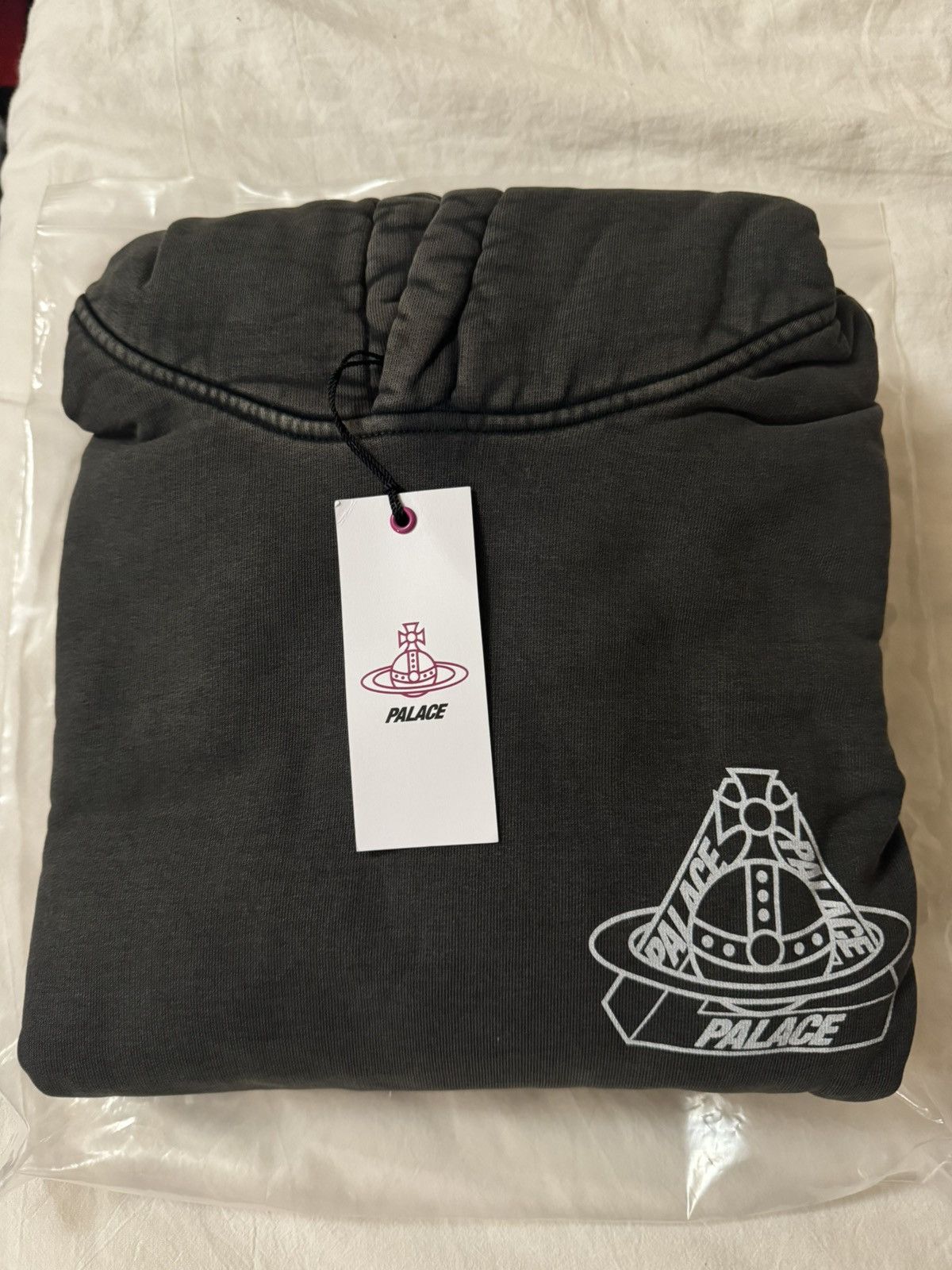 Palace × Vivienne Westwood PALACE VIVIENNE WESTWOOD HOODIE BLACK Size US M / EU 48-50 / 2 - 2 Thumbnail