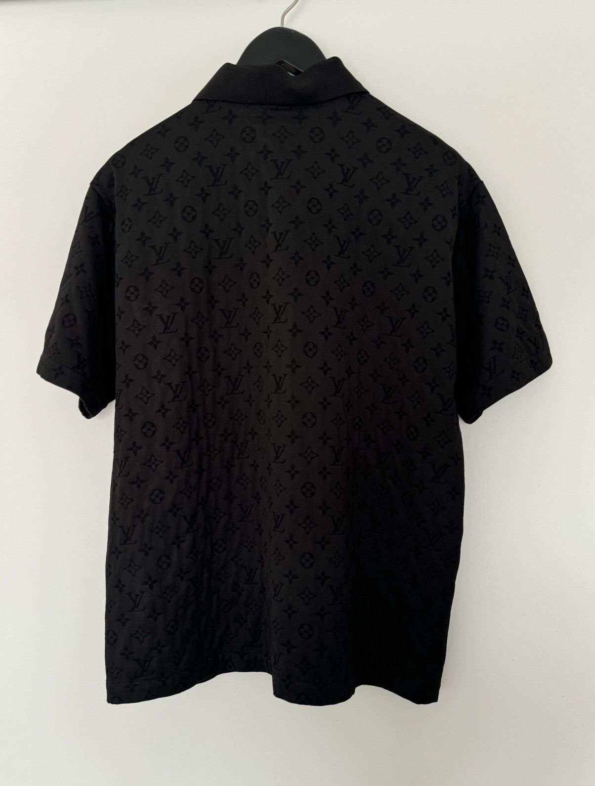 Louis Vuitton × NBA Louis Vuitton NBA Monogram Black Logo Buttoned Shirt Size US M / EU 48-50 / 2 - 6 Thumbnail