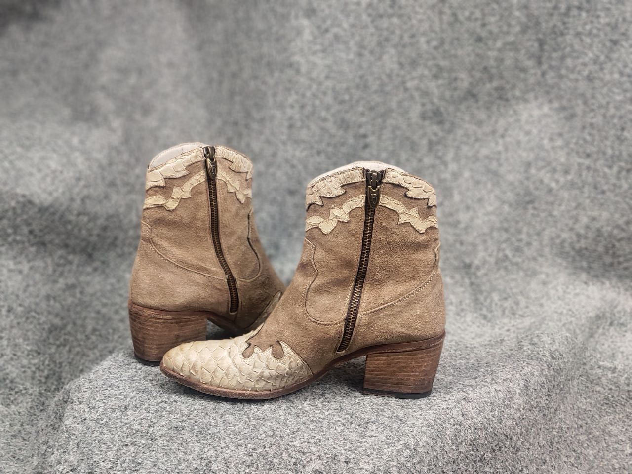 Vintage Fauzian Jeunesse Leather reptile Western Ankle Boots Zip Size US 7 / IT 37 - 10 Thumbnail
