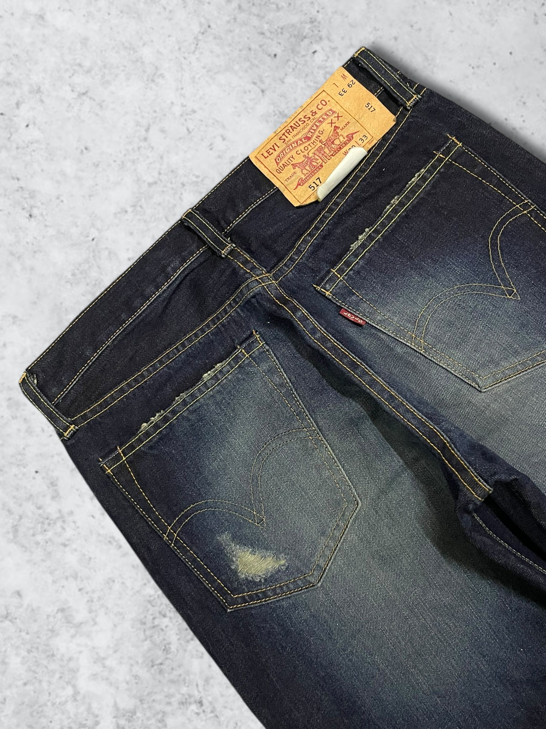 Levi's Vintage Y2K Levi’s Distressed Dark Blue Washed Bootcut Jeans Size US 29 - 8 Thumbnail