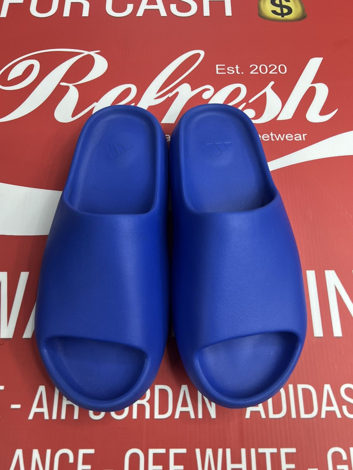 Yeezy Yeezy Slide Azure Size 14 Size US 14 / EU 47 - 4 Thumbnail