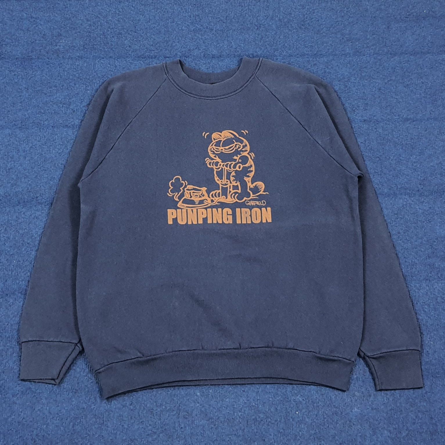 Fruit Of The Loom Vintage 90s Cartoon Garfield Punping Iron Sweatshirt C290N14 Size S / US 4 / IT 40 - 1 Thumbnail