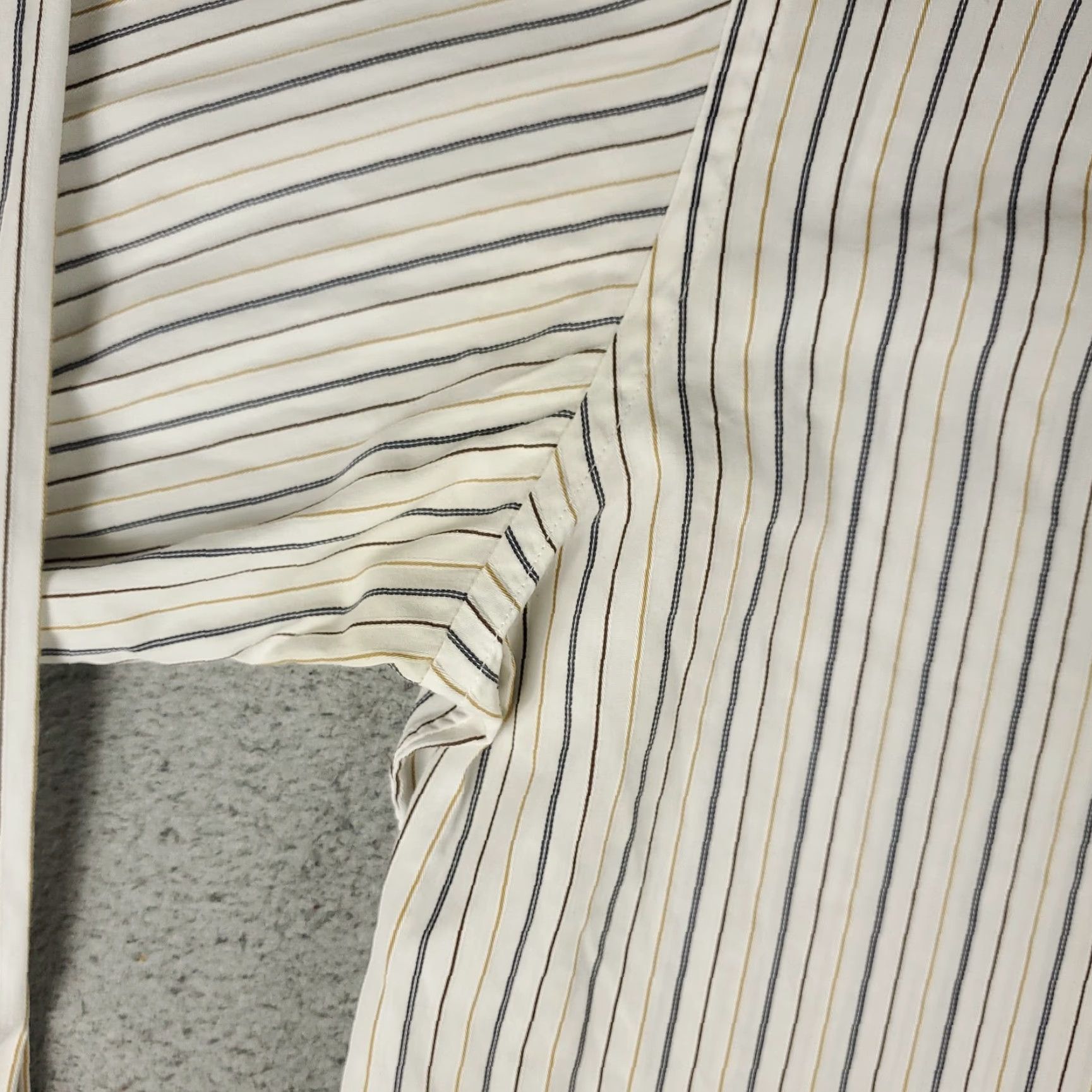 Ermenegildo Zegna Ermenegildo Zegna Dress Size 16 Blue Yellow Striped Button Up Long Sleeve Size US L / EU 52-54 / 3 - 3 Thumbnail