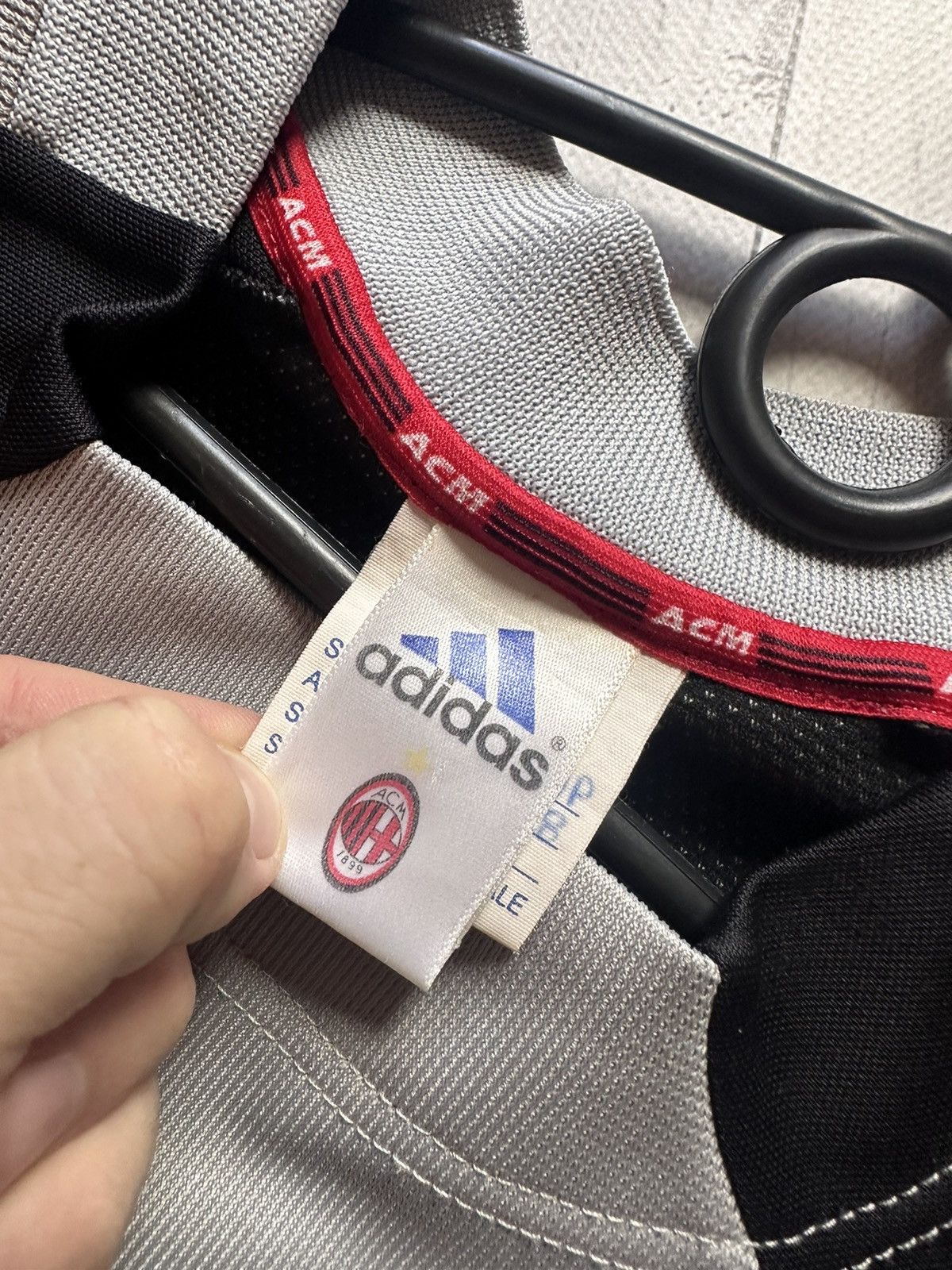 Adidas × Vintage Vintage AC Milan adidas Equipment professional sweatshirt XL Size US XL / EU 56 / 4 - 6 Thumbnail