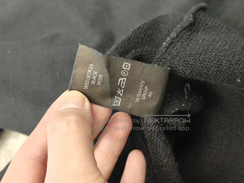 Vetements VETEMENTS Collaboration Fake Two-Piece Sweatshirt Size US S / EU 44-46 / 1 - 5 Thumbnail