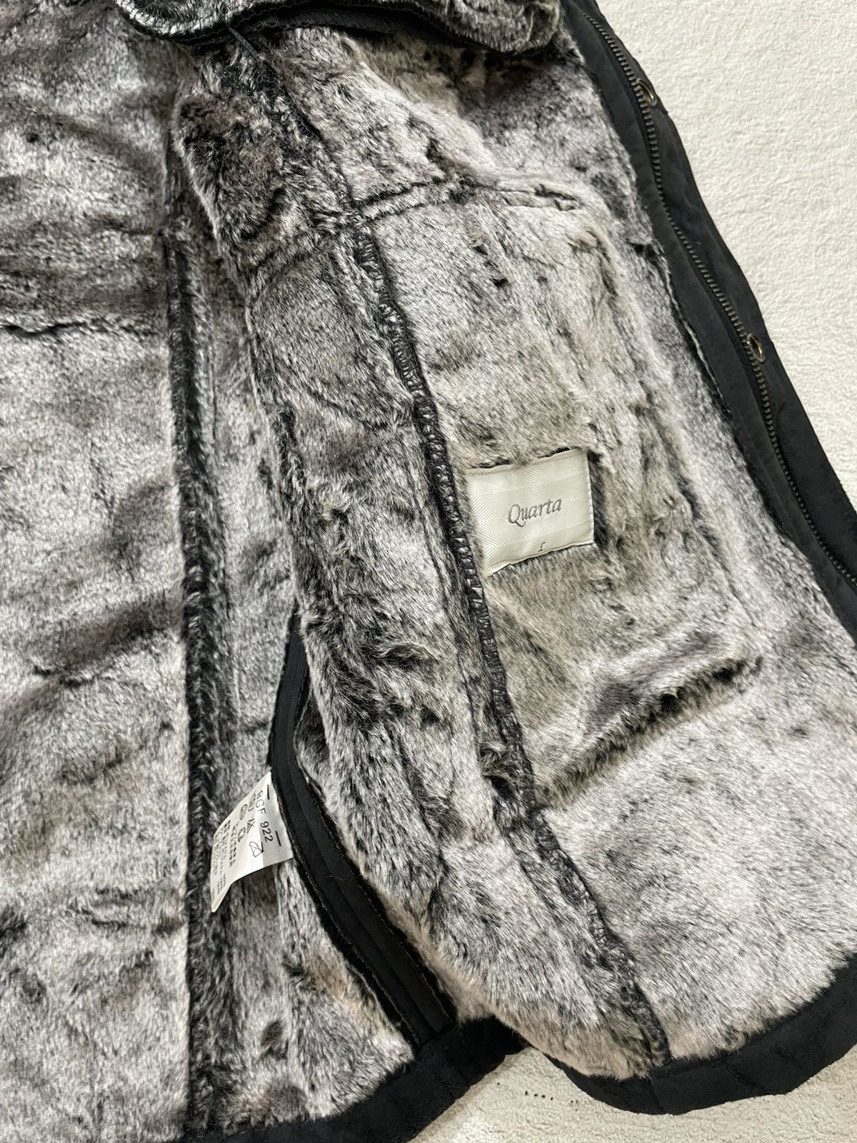 Tornado Mart 2000s Japan Faux Fur Jacket GOA ifsix LGB y’s y2k Vkei Style Size US L / EU 52-54 / 3 - 7 Thumbnail