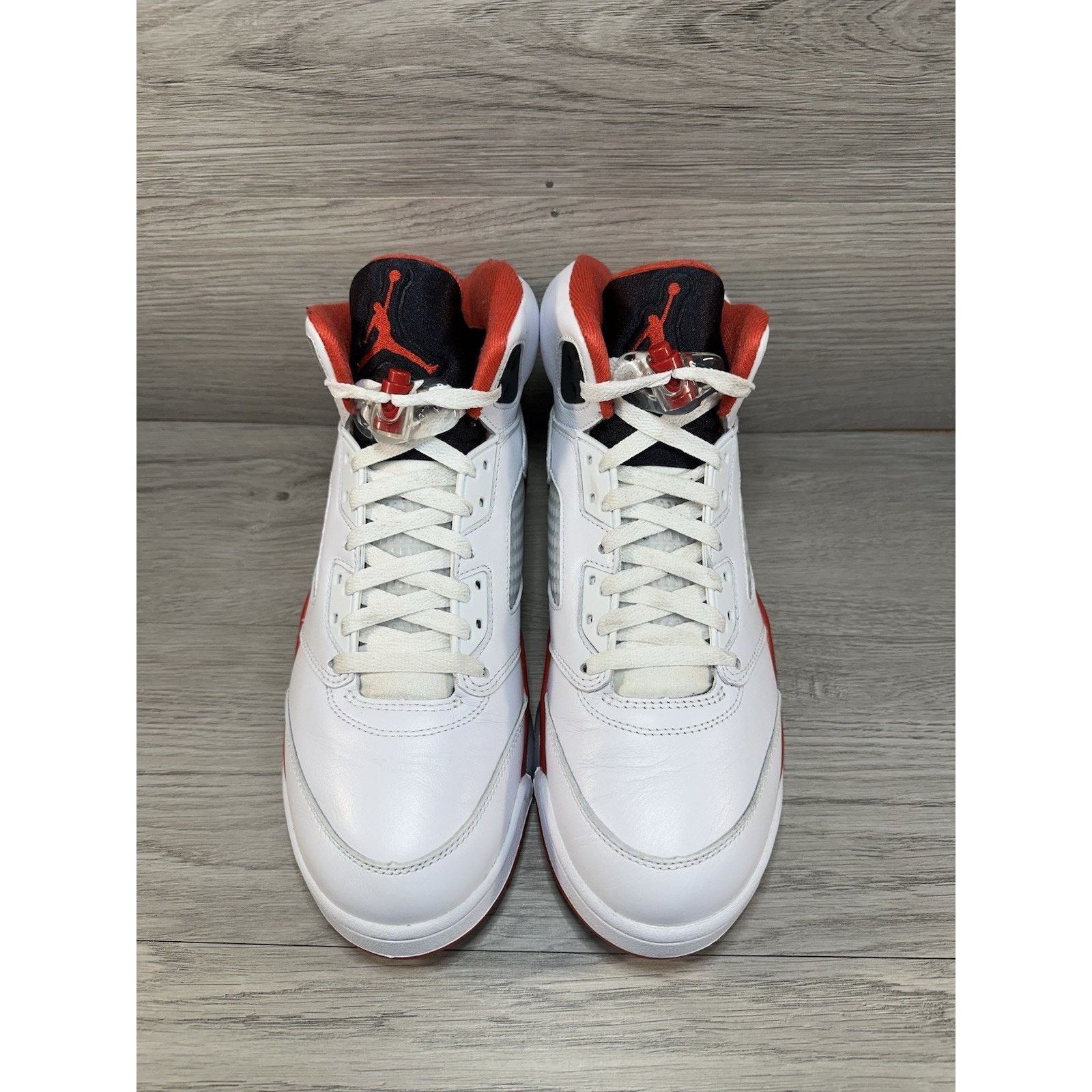 Jordan Brand Air Jordan 5 Retro Fire Red 2025 - Size 11 Size US 11 / EU 44 - 4 Thumbnail
