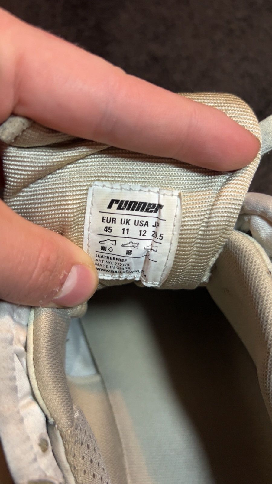 Balenciaga Balenciaga Runner Beige Size US 12 / EU 45 - 11 Thumbnail
