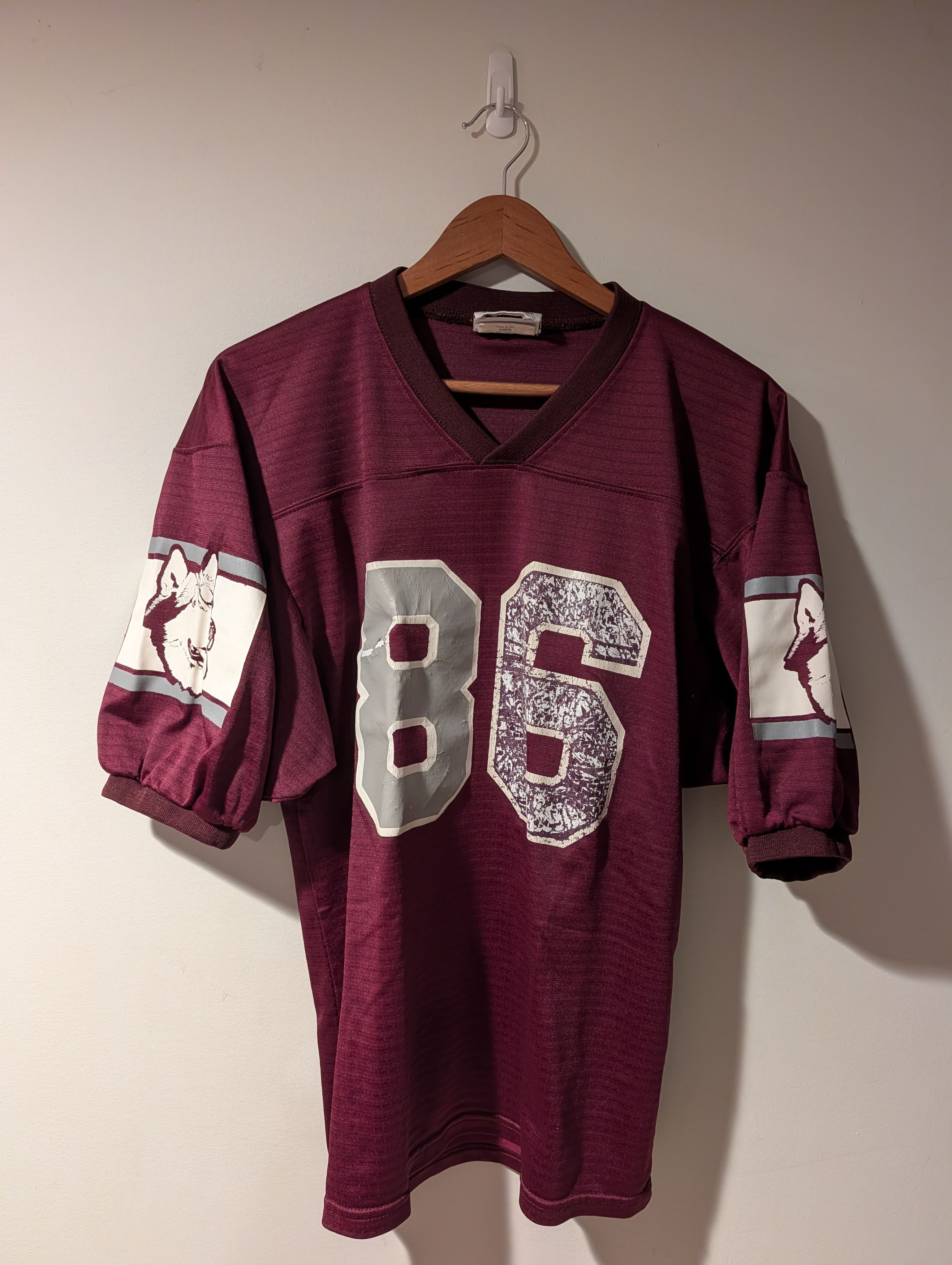 NCAA Vintage 90s Huskies #86 Maroon Football Jersey Made USA Boxy Size US M / EU 48-50 / 2 - 1 Thumbnail