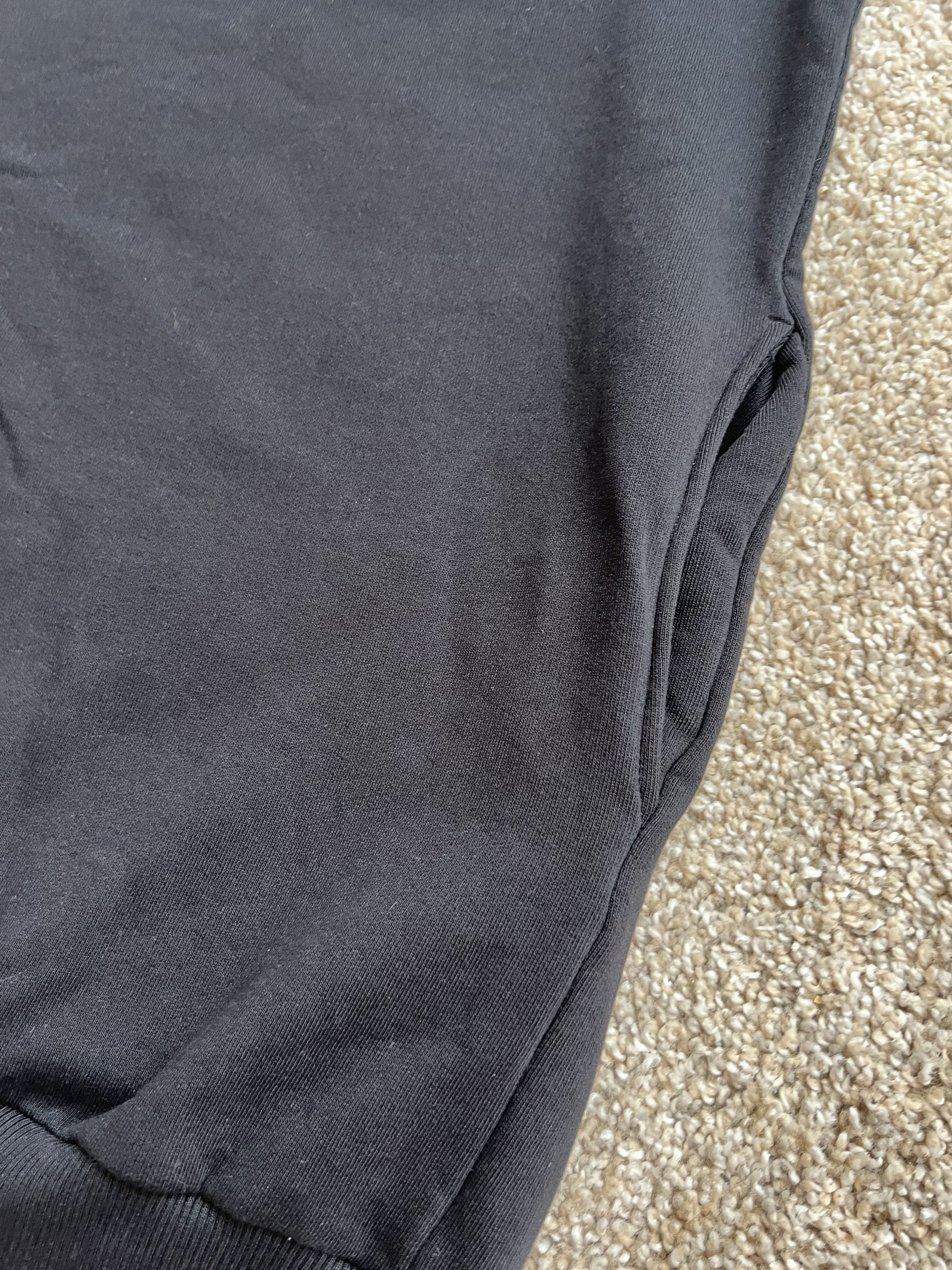 Henrik Vibskov Long Oversized Pocket Z Jumper Size US XL / EU 56 / 4 - 5 Thumbnail