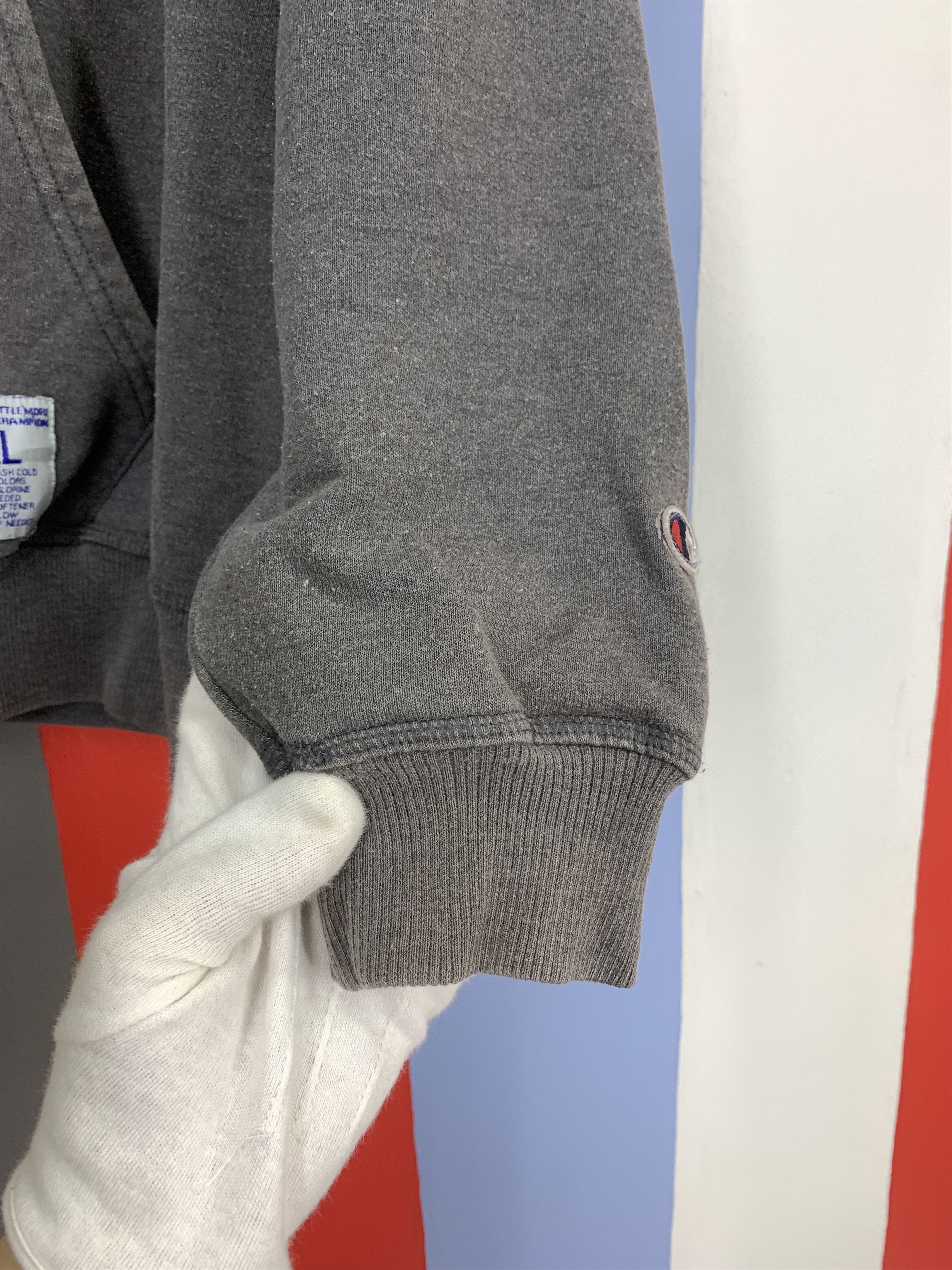 Champion Y2K Vintage CHAMPION Hoodie Pullover #2214/21 Size US XL / EU 56 / 4 - 6 Thumbnail