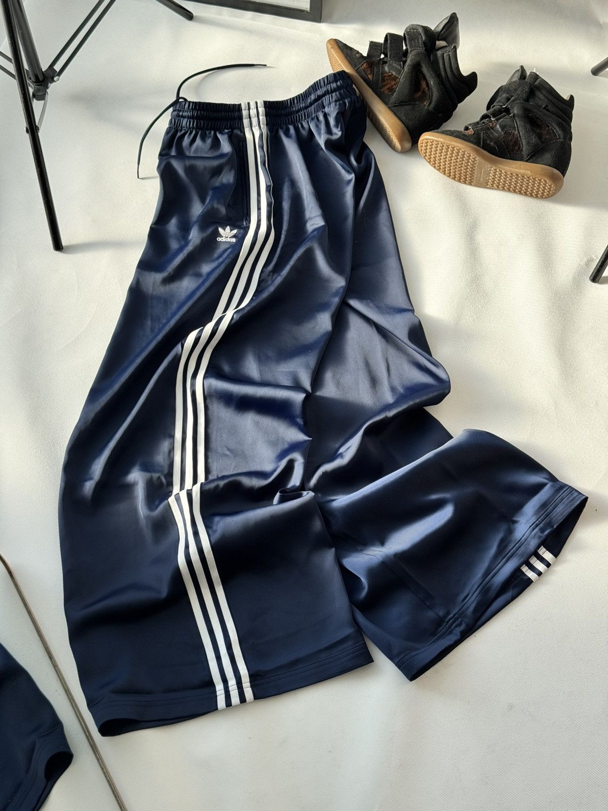 Adidas Adidas Balenciaga Style baggy Track Pants Hype Sweatpants Size US 32 / EU 48 - 3 Thumbnail