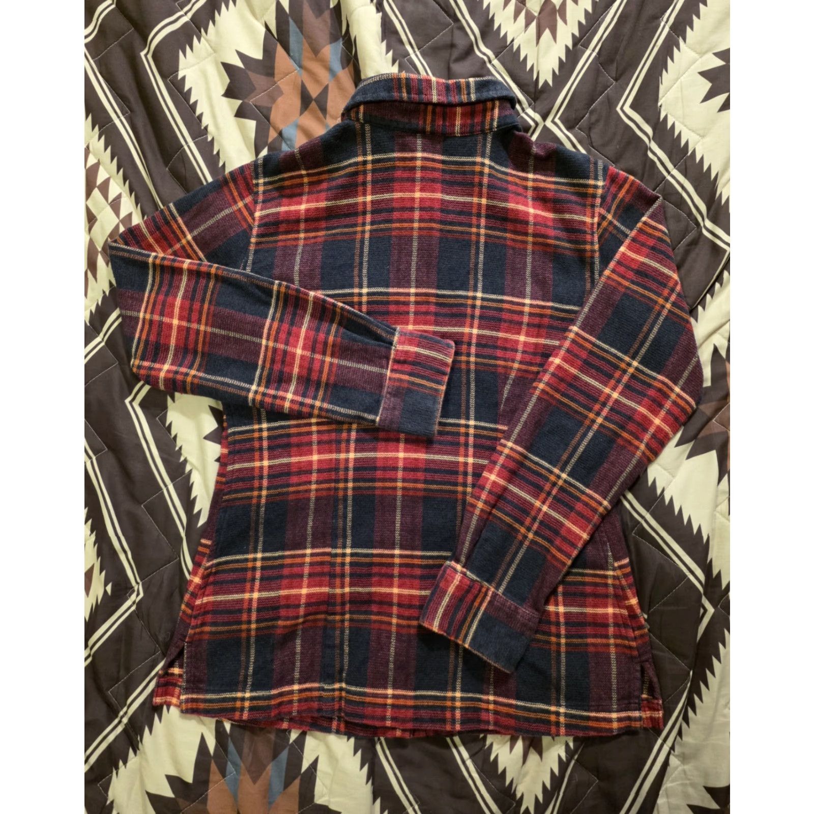 Patagonia Patagonia Women's Long Sleeve Flannel Button Up Shirt Plaid Red Size 4 Small Size S / US 4 / IT 40 - 2 Thumbnail