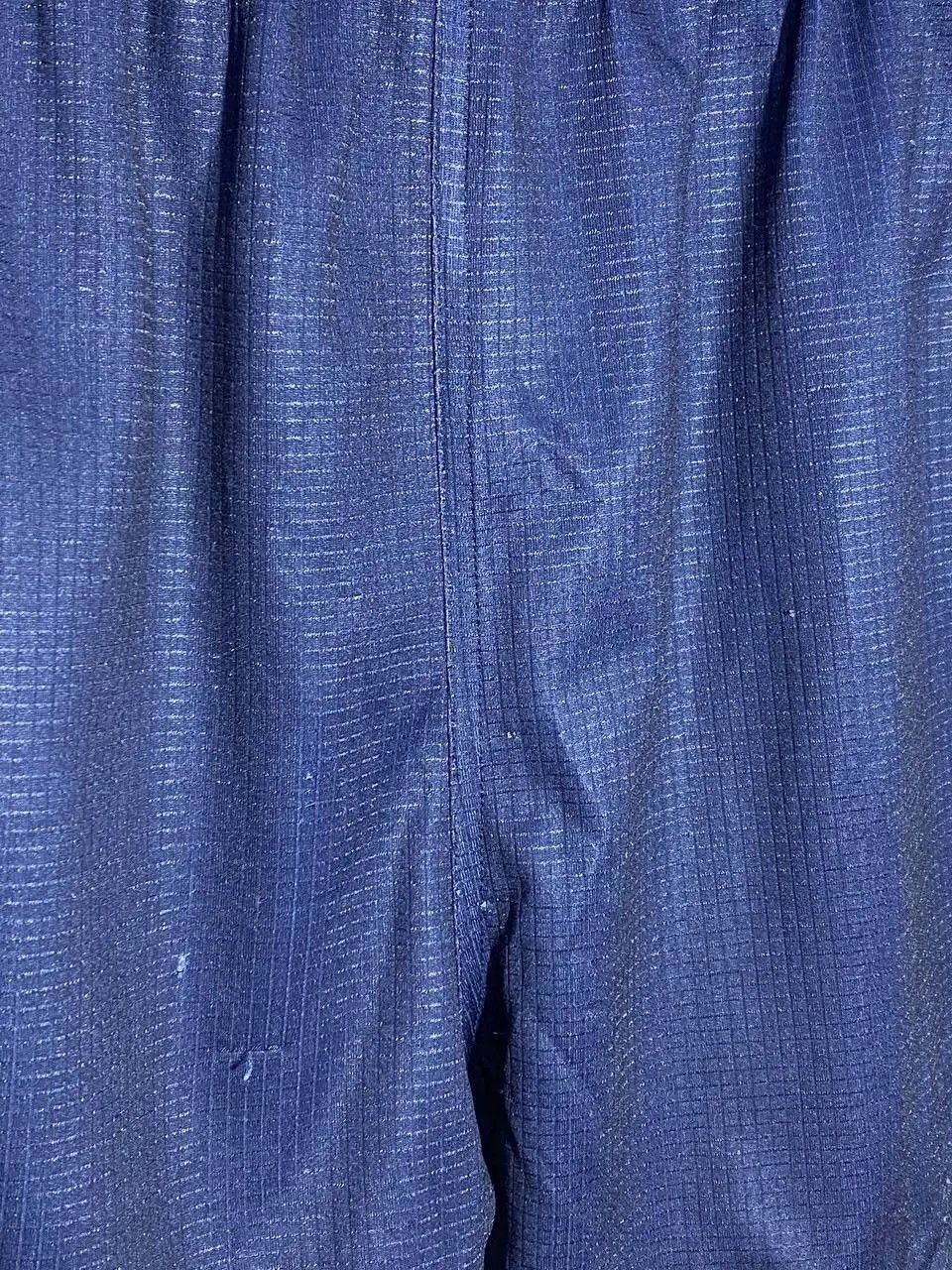 Vintage 90s Vintage F.C Barcelona 1999 Licensed Shorts In Navy Size US 34 / EU 50 - 4 Thumbnail