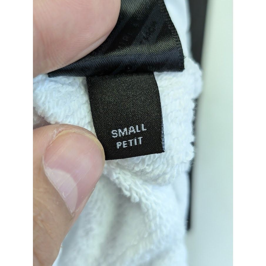 Amiri o1rshd1 MA Logo Sweatshorts in White Size US 30 / EU 46 - 18 Thumbnail