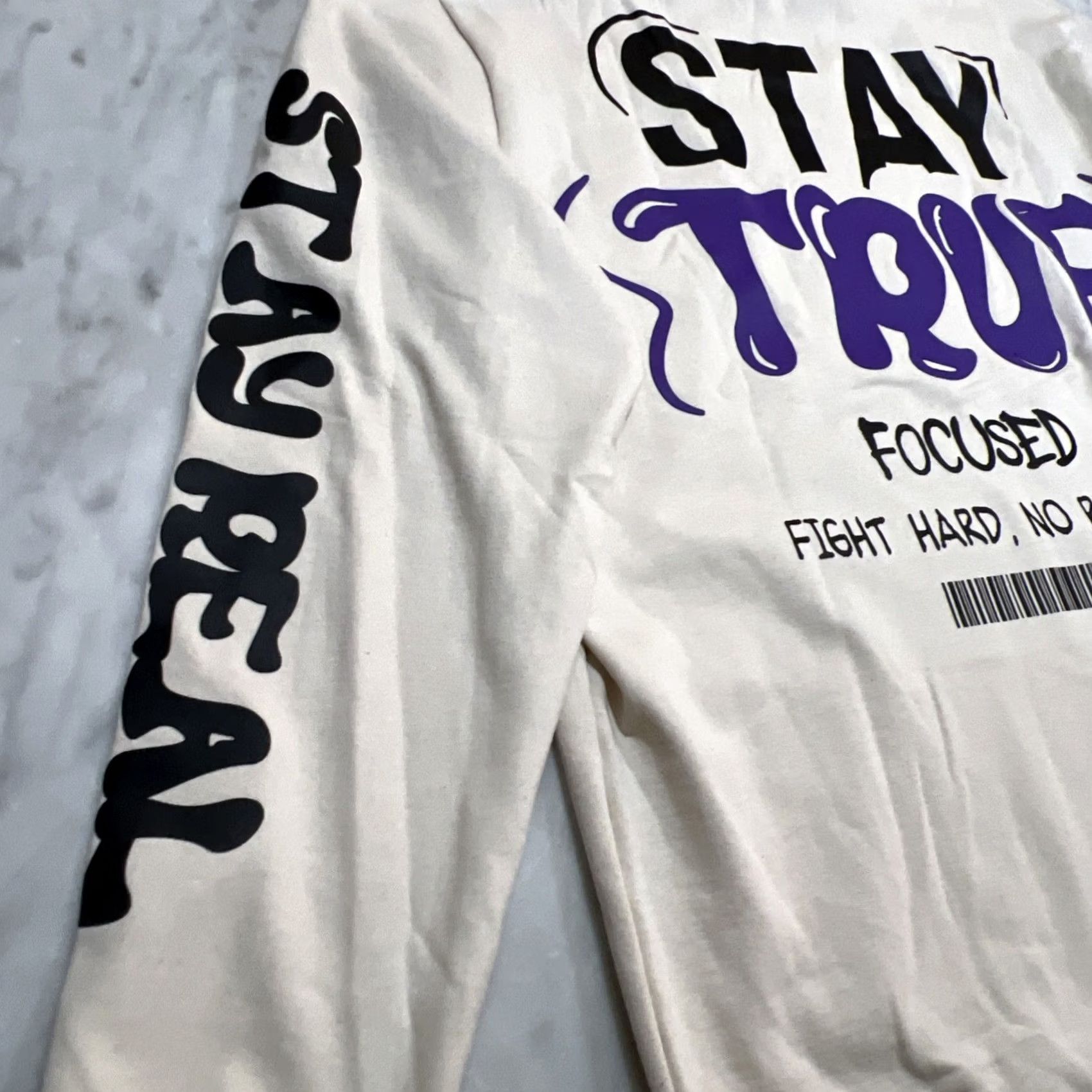 Vintage Seven Souls Hoodie Sweatshirt Men Large Beige Graphic Print Fleece Pullover Stay True Limited Edition NWT Size US L / EU 52-54 / 3 - 5 Thumbnail