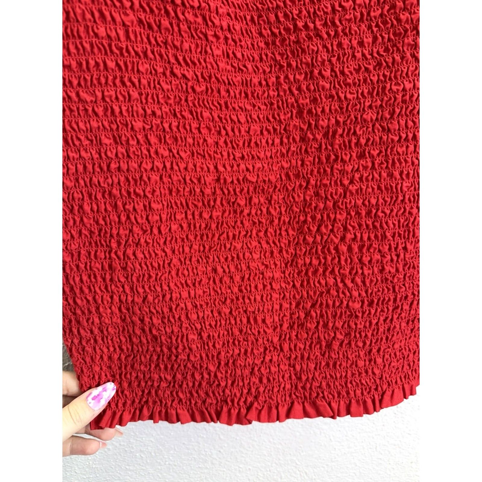 Old Navy Old Navy Tank Top Womens XL Red Fitted Crop NWTs Smocked Ruffle Sleeveless Top Size XL / US 12-14 / IT 48-50 - 3 Thumbnail