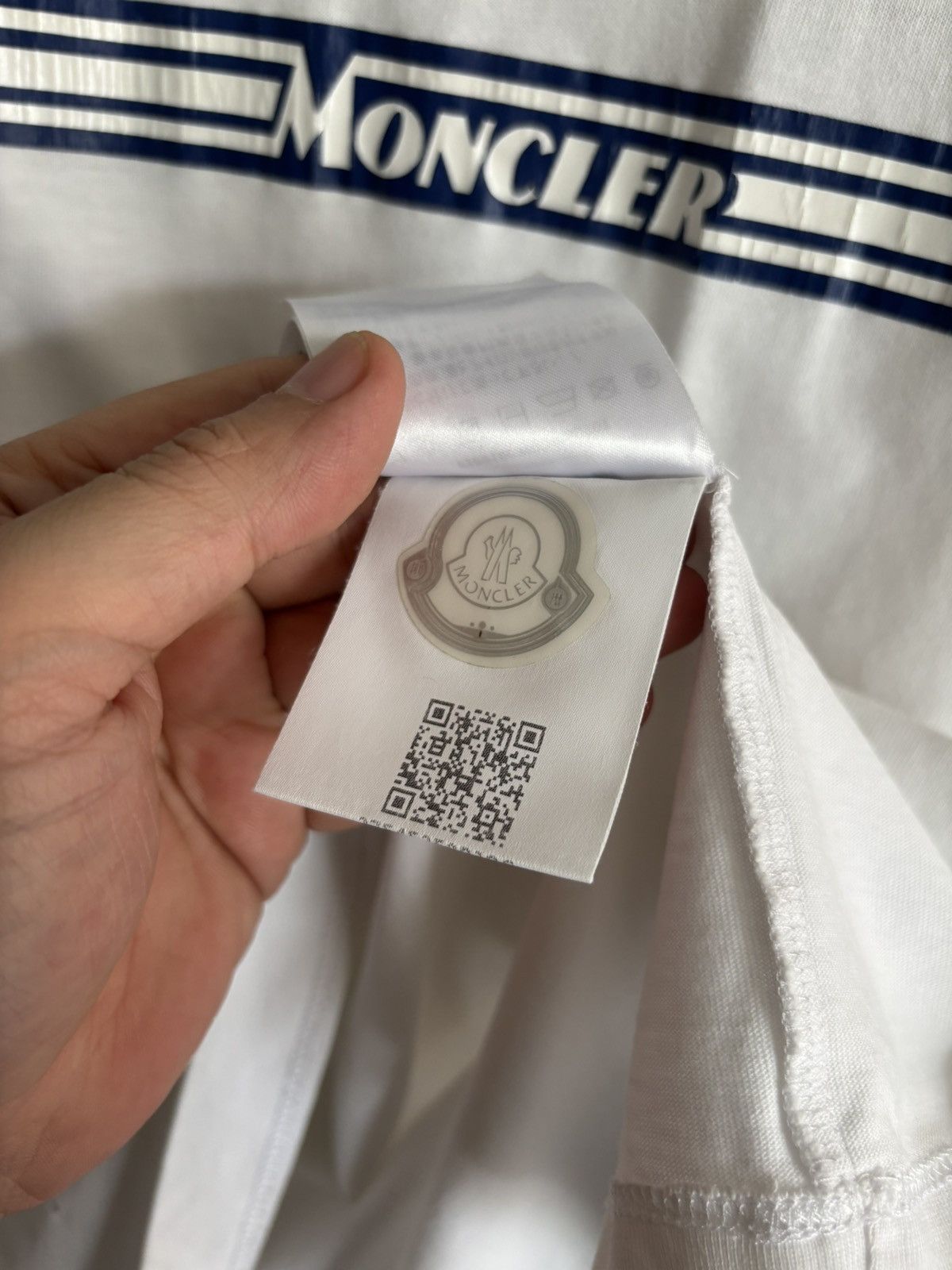 Moncler Moncler Chest Stripe Logo Tee Size US M / EU 48-50 / 2 - 14 Thumbnail