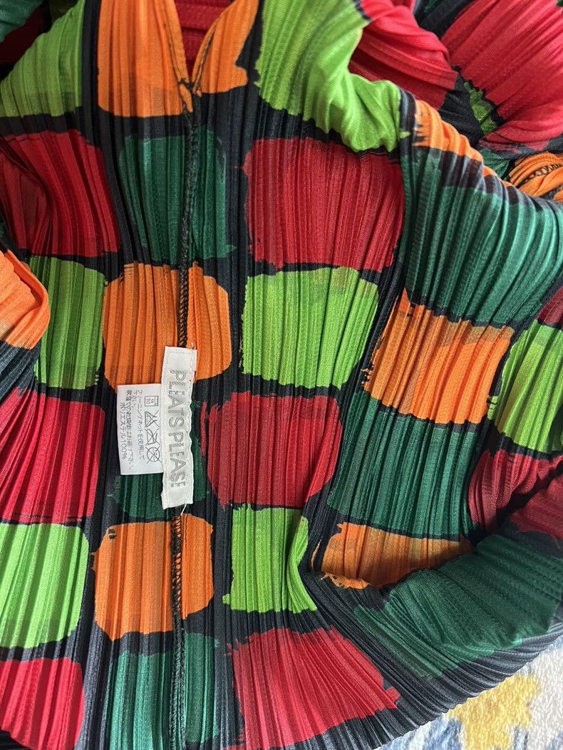 Issey Miyake Issey Miyake size:5 Red, green and black color-blocked ple Size L / US 10 / IT 46 - 5 Thumbnail